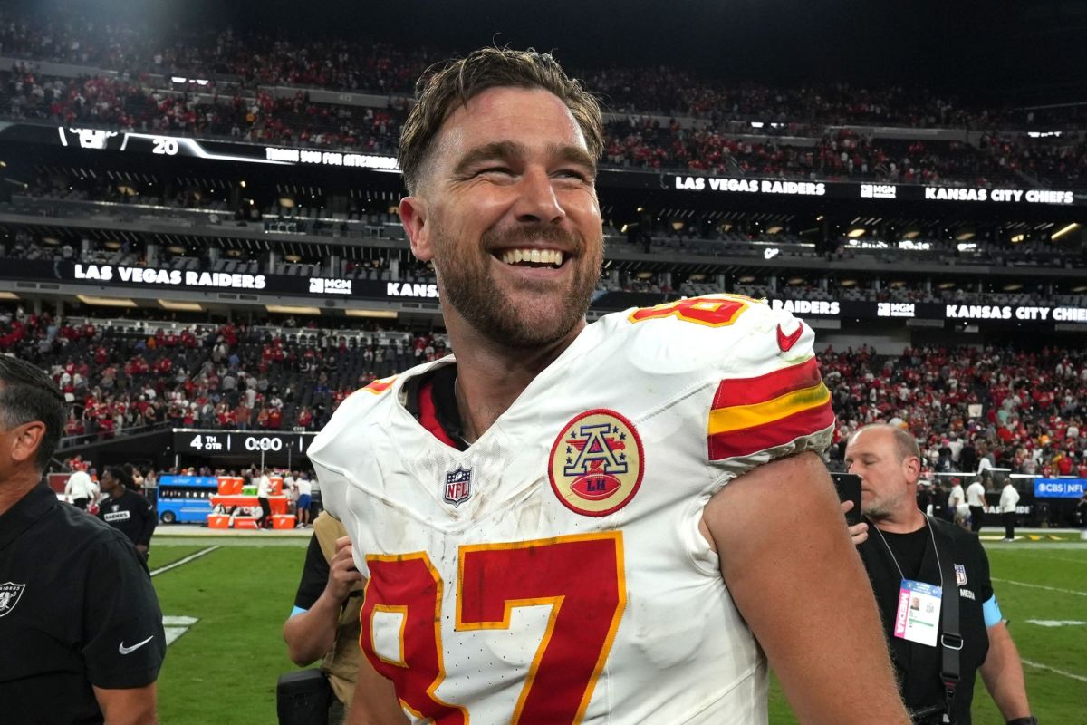 Travis Kelce S Priceless Reaction To Caitlin Clark S Favorite Chiefs