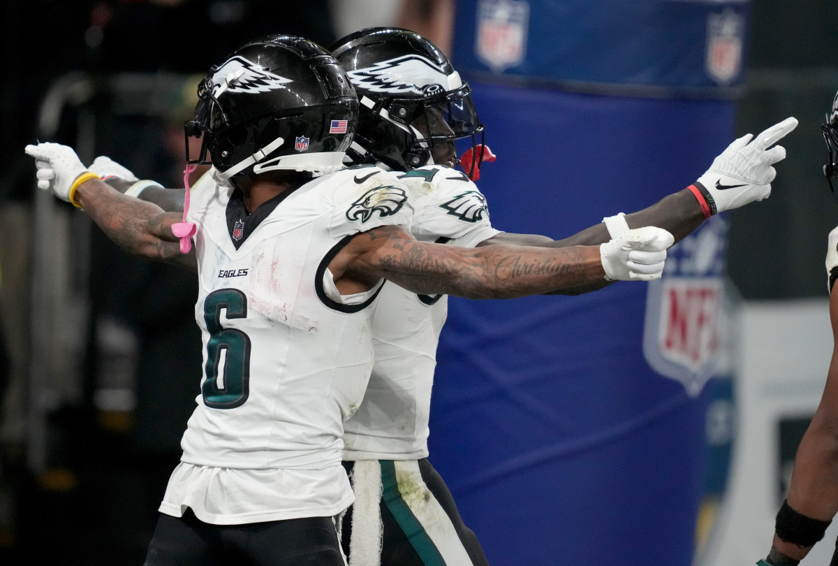 Philadelphia Eagles Continue Balancing Act Of Offensive Stars Athlon