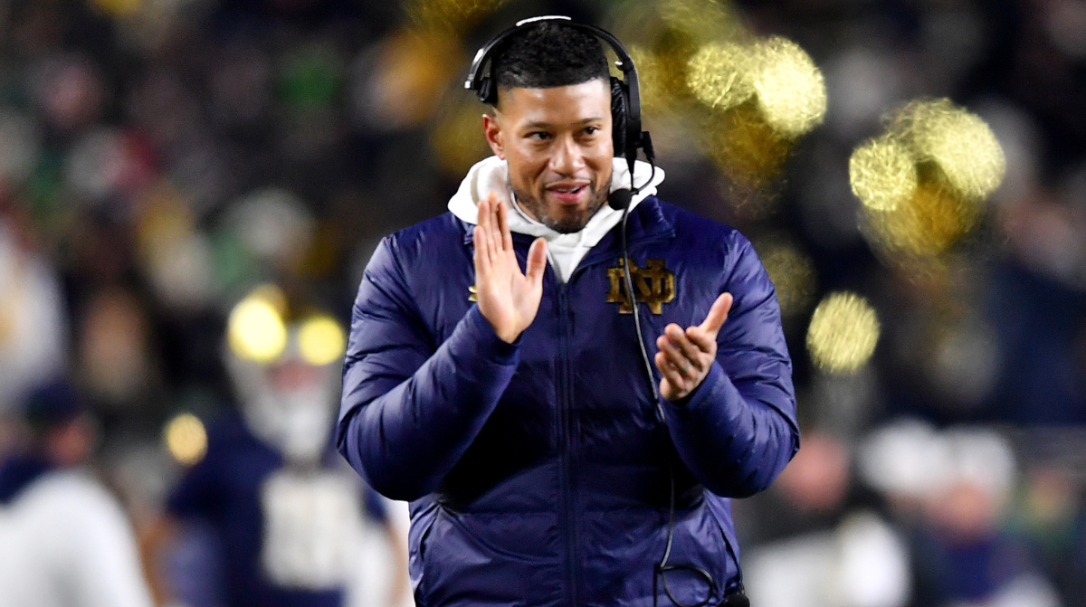 Notre Dame Head Coach Marcus Freeman Wins The Bobby Dodd Coach Of The