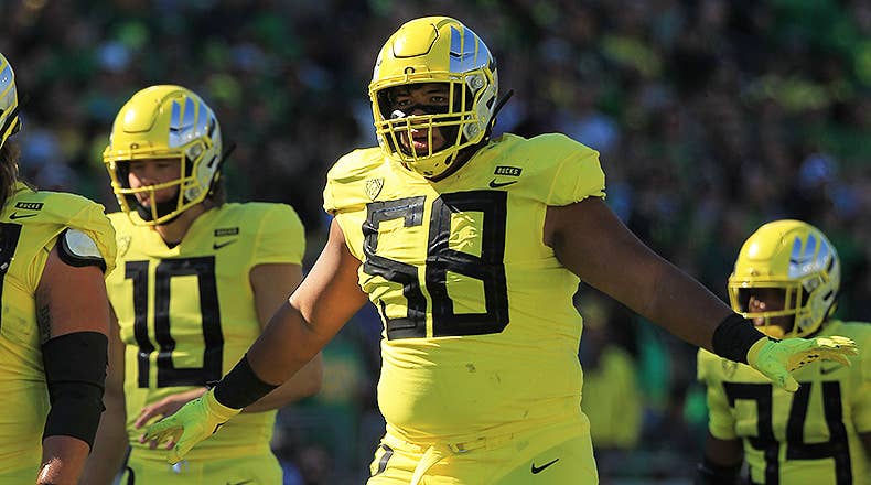 Oregon Football: 2019 Team Awards - Athlon