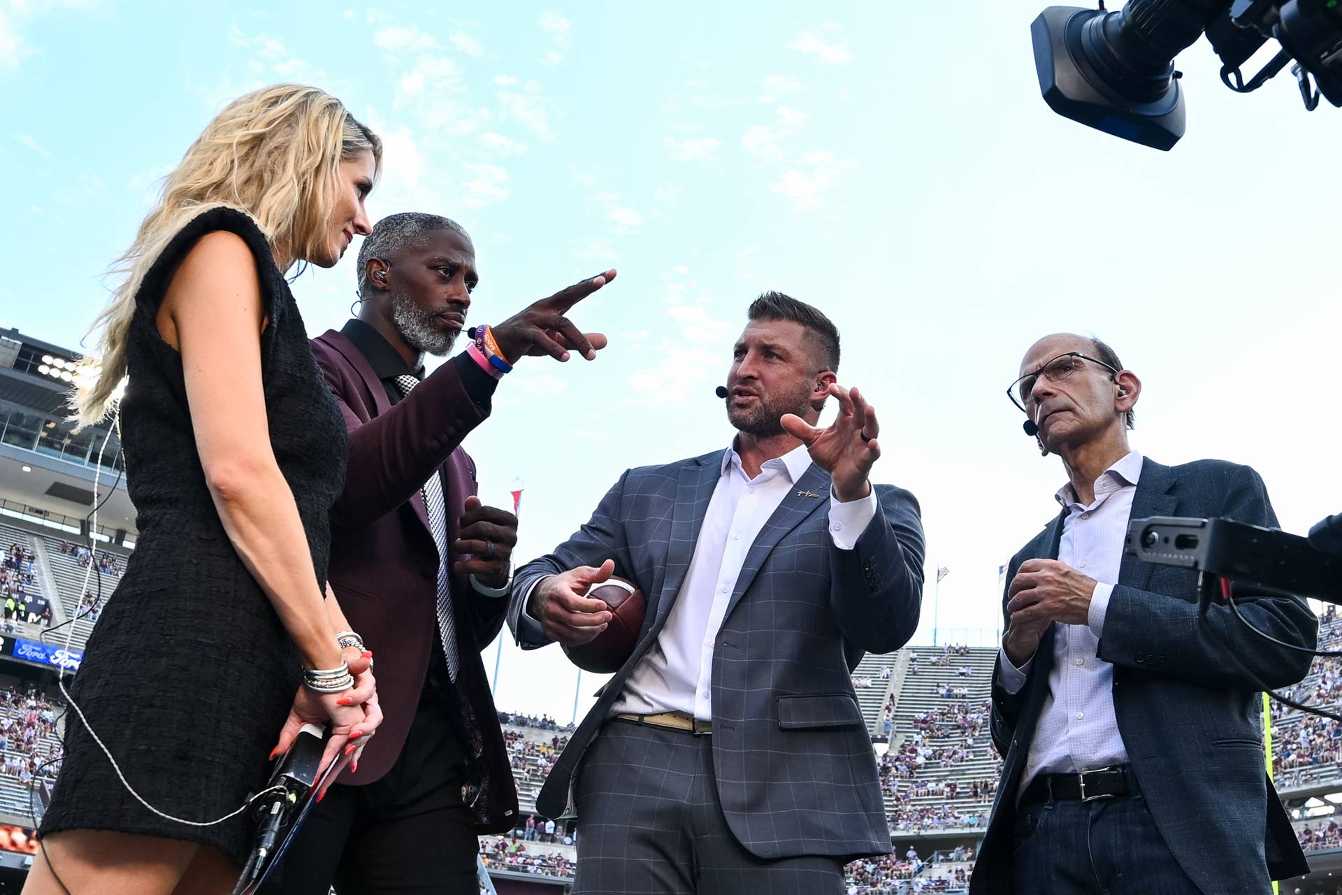 L Laura Ruthledge ESPN’s ‘SEC Nation’ Announces Show’s Location for Week 6 - Athlon