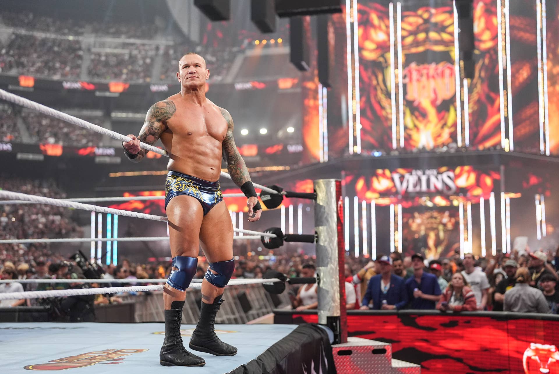 Randy Orton Reveals His Real Weight, And He's Huge - Athlon