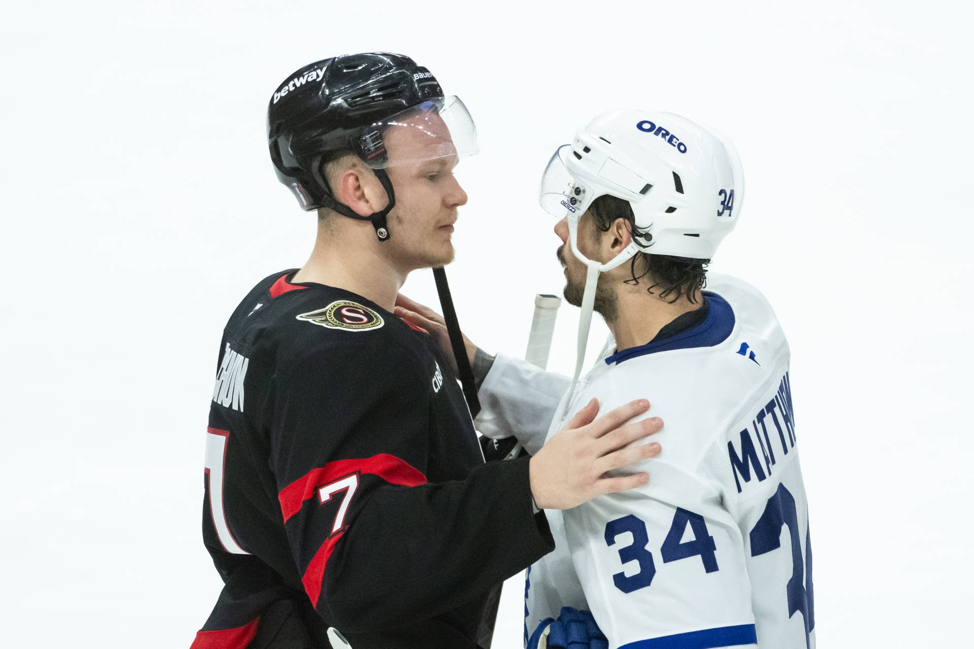 Panthers' Brady Tkachuk Ranks Loudest NHL Booing Crowds - Athlon