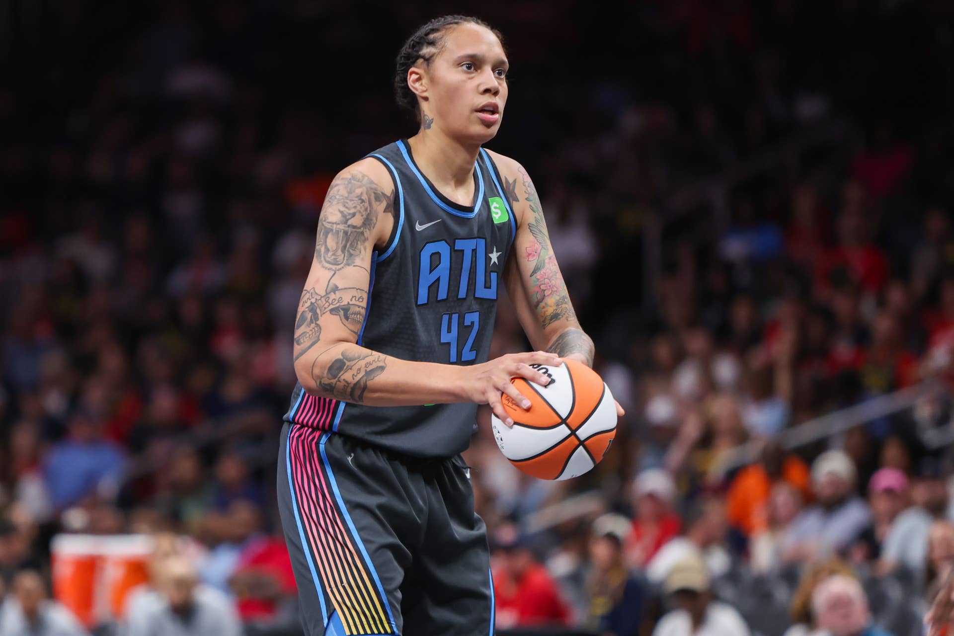 Brittney Griner Sends Strong Message on WNBA Career Change - Athlon Sports