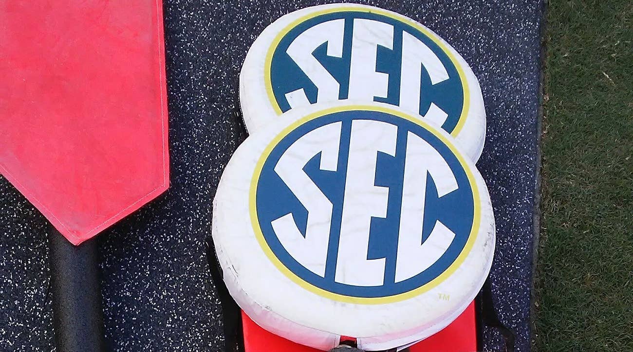 There's a Clear-Cut Favorite to Win the SEC in 2025 - Athlon Sports