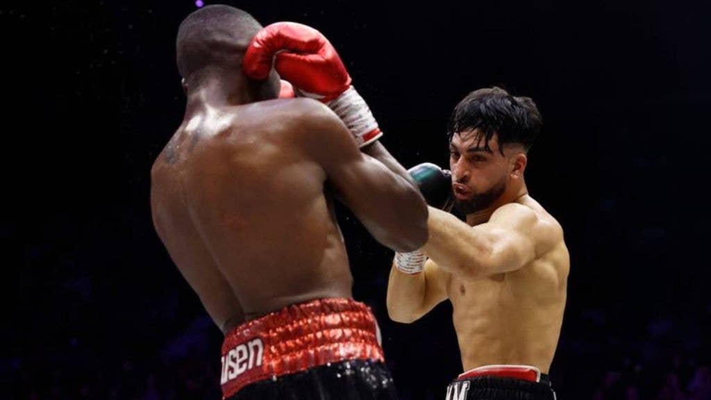 Azim Smith I'm Terrified Of No One, Azim Tells Dalton Smith. Any Opponent Will Do ...