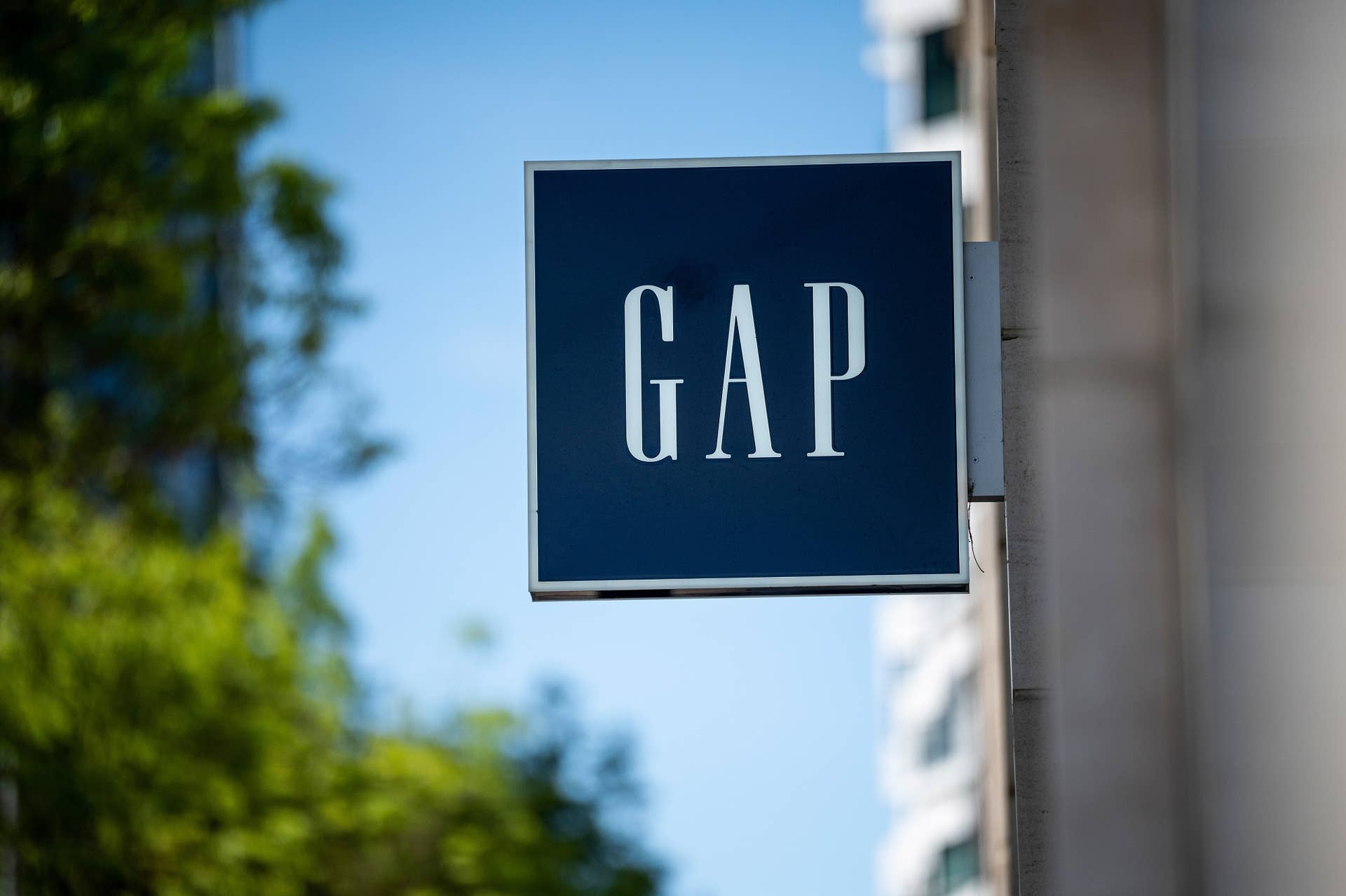 Gap's Soft, Fleece Logo Sweatpants Are 60% Off in 13 Vivid Colors