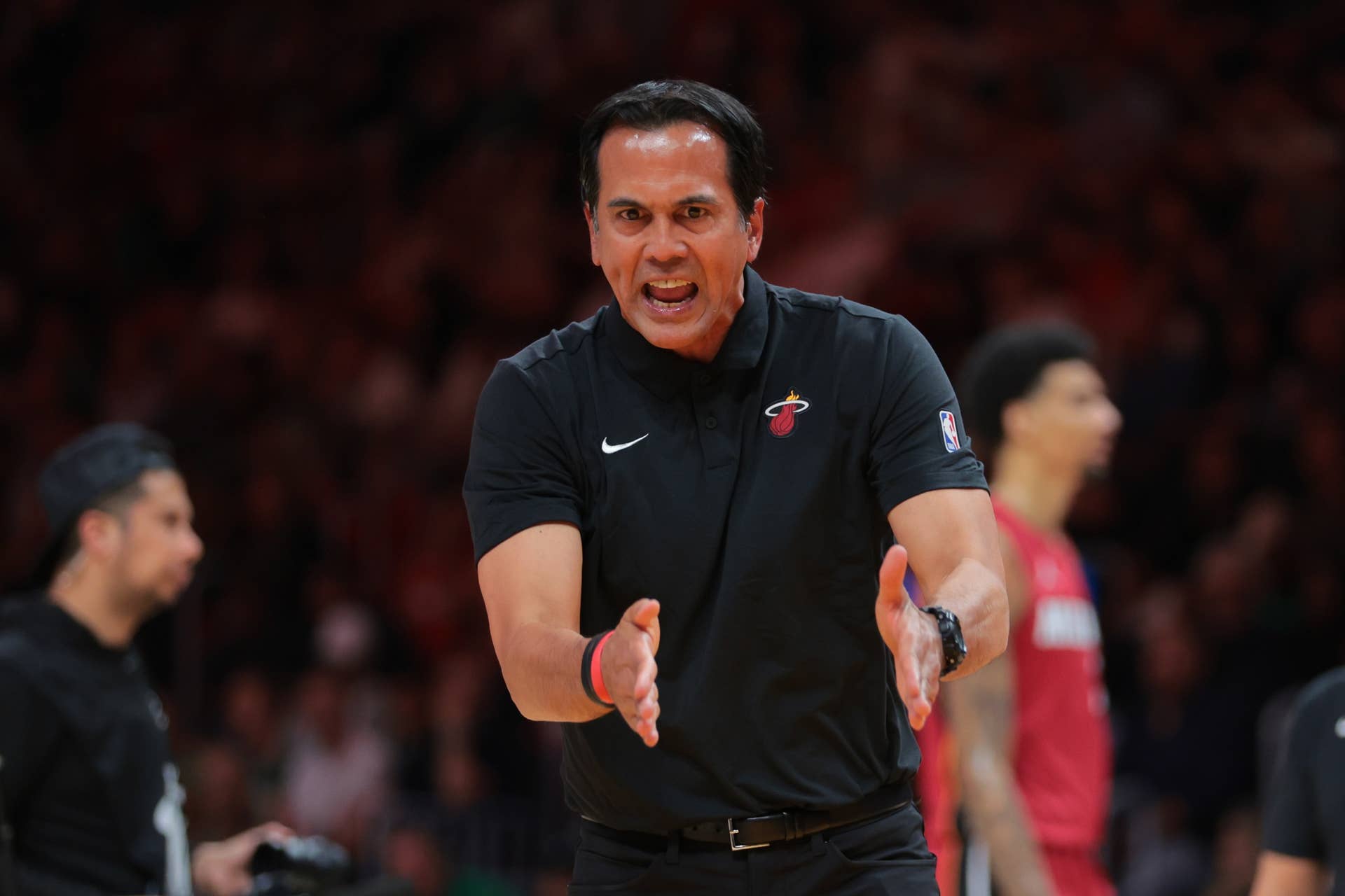 Miami Heat Make Embarrassing History in Game 4 Loss to Cavaliers - Athlon