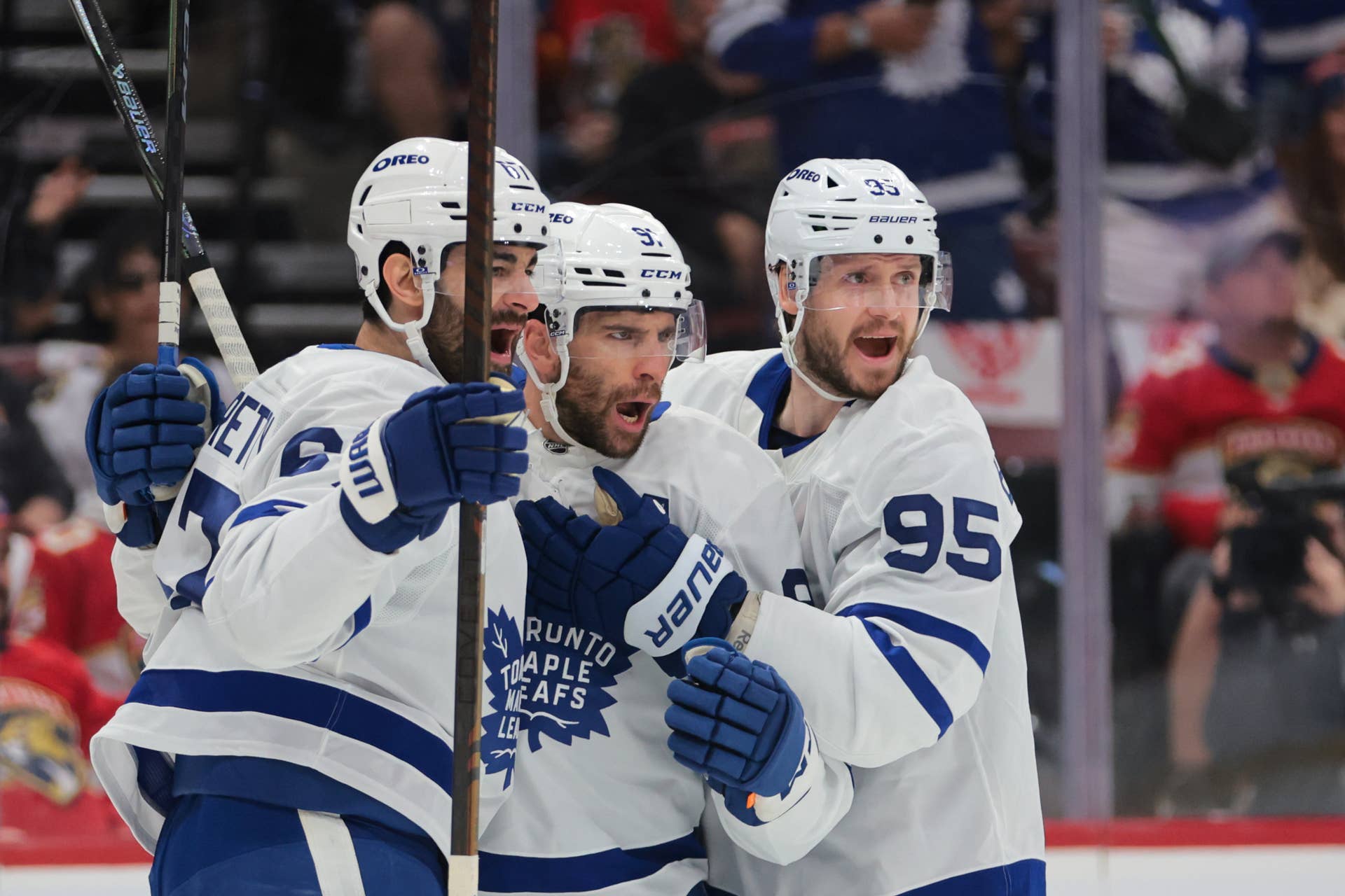 Oilers Urged to Pursue Maple Leafs Free Agent to Bolster Forward Depth ...