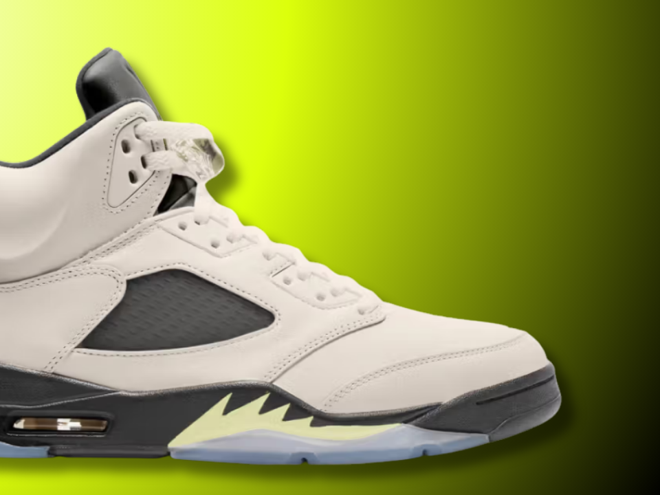 Air Jordan 5 'Luminous Green' Glows in the Dark and Will Light Up