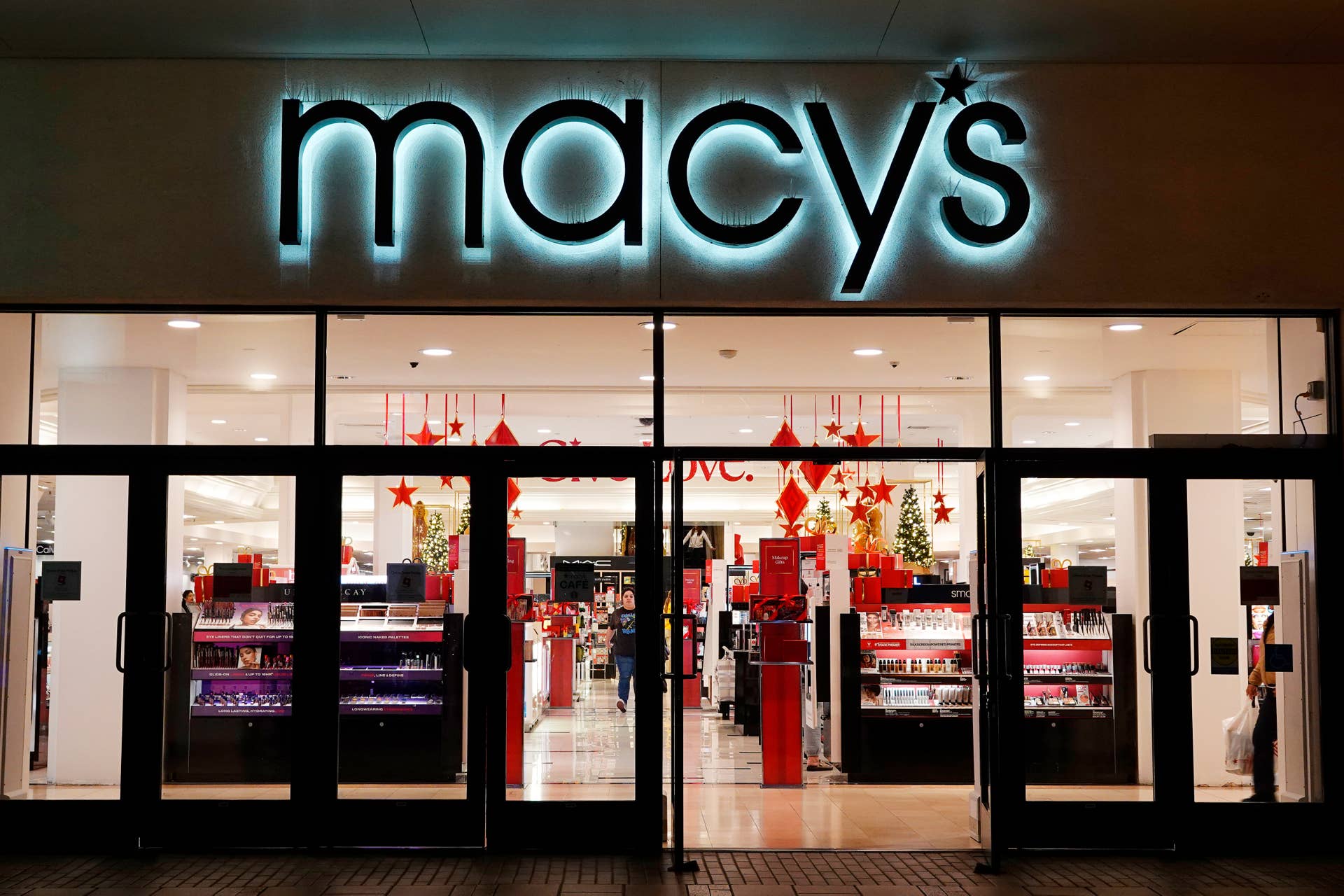 Macy’s $25 Diamond-Quilted Jackets Are 75% Off — Available in 11 Colors ...