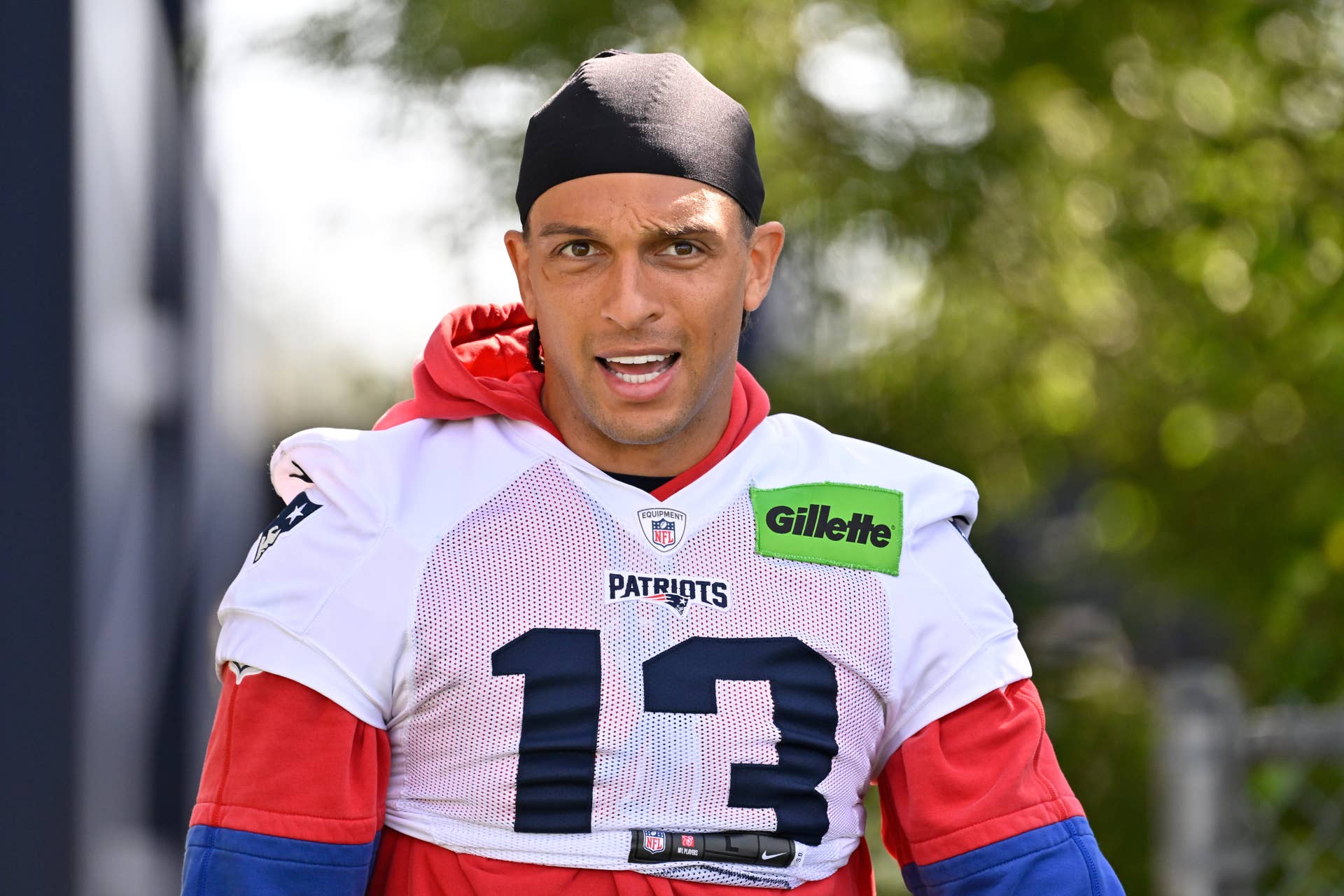 Mack Hollins won the NFLPA Community MVP after fully funding a Special Olympics Family Field Day for 125 athletes; he receives a $10,000 donation for his charity of choice - Athlon