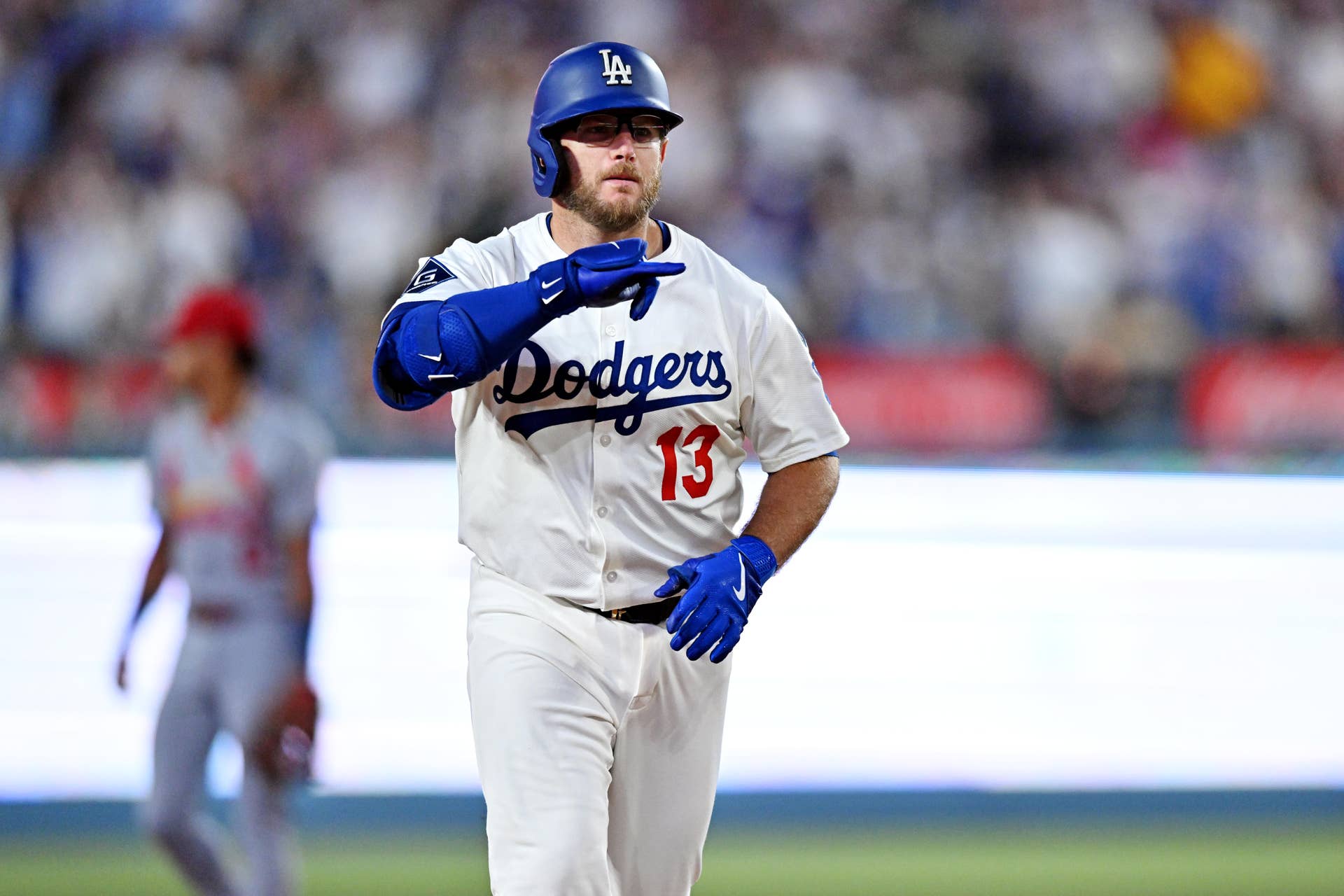 Dodgers Announce Max Muncy News Before Pirates Game - Athlon Sports