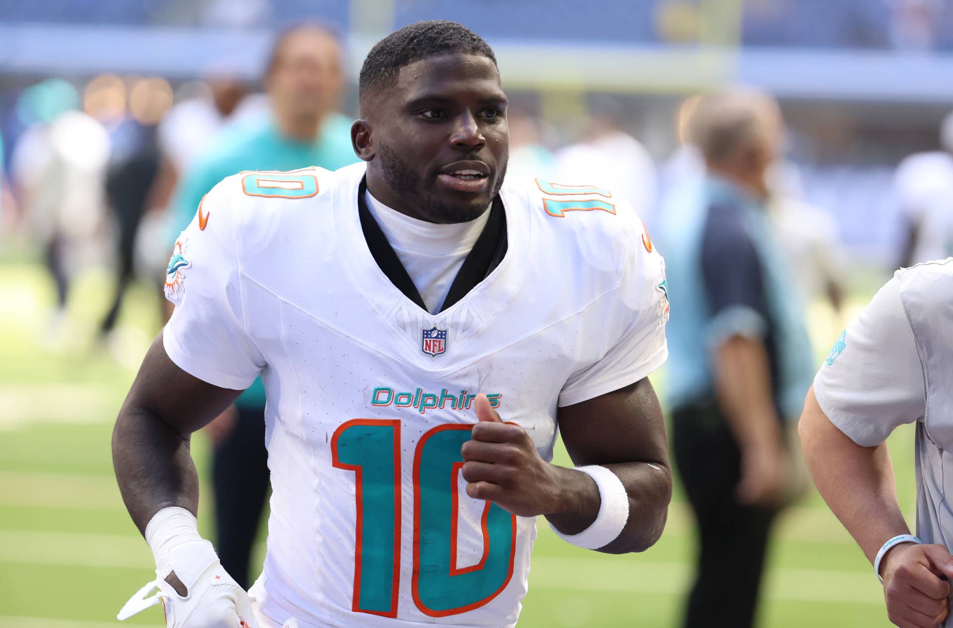 Tyreek Hill Sends Chiefs Message After Four Dolphins Seasons - Athlon Sports