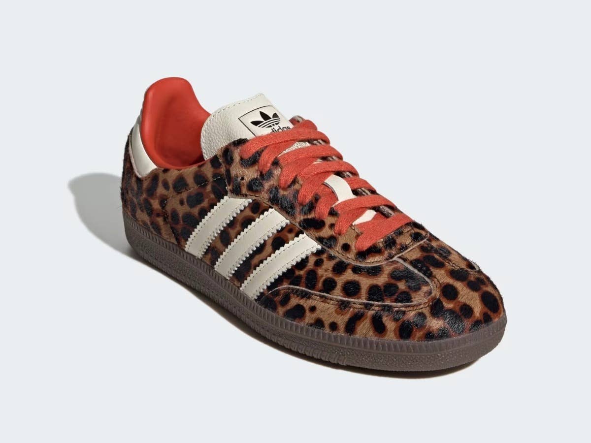adidas gazelle silver green womens adidas Samba Indoor Shoes, White/Black/Red / 10