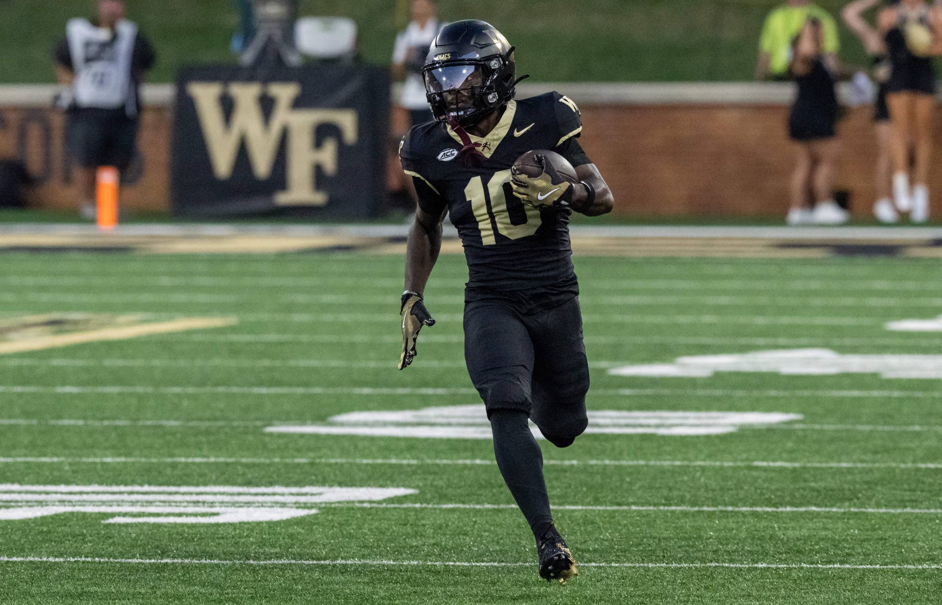Tobacco Road Rivalry Fills With Smoke but It's Not From Tobacco