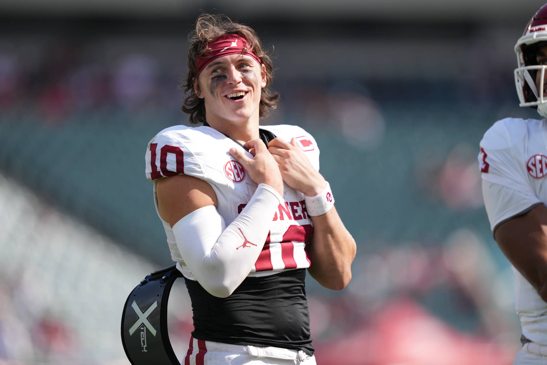 Oklahoma's John Mateer Announces Career News Amid College Football Season -  Athlon