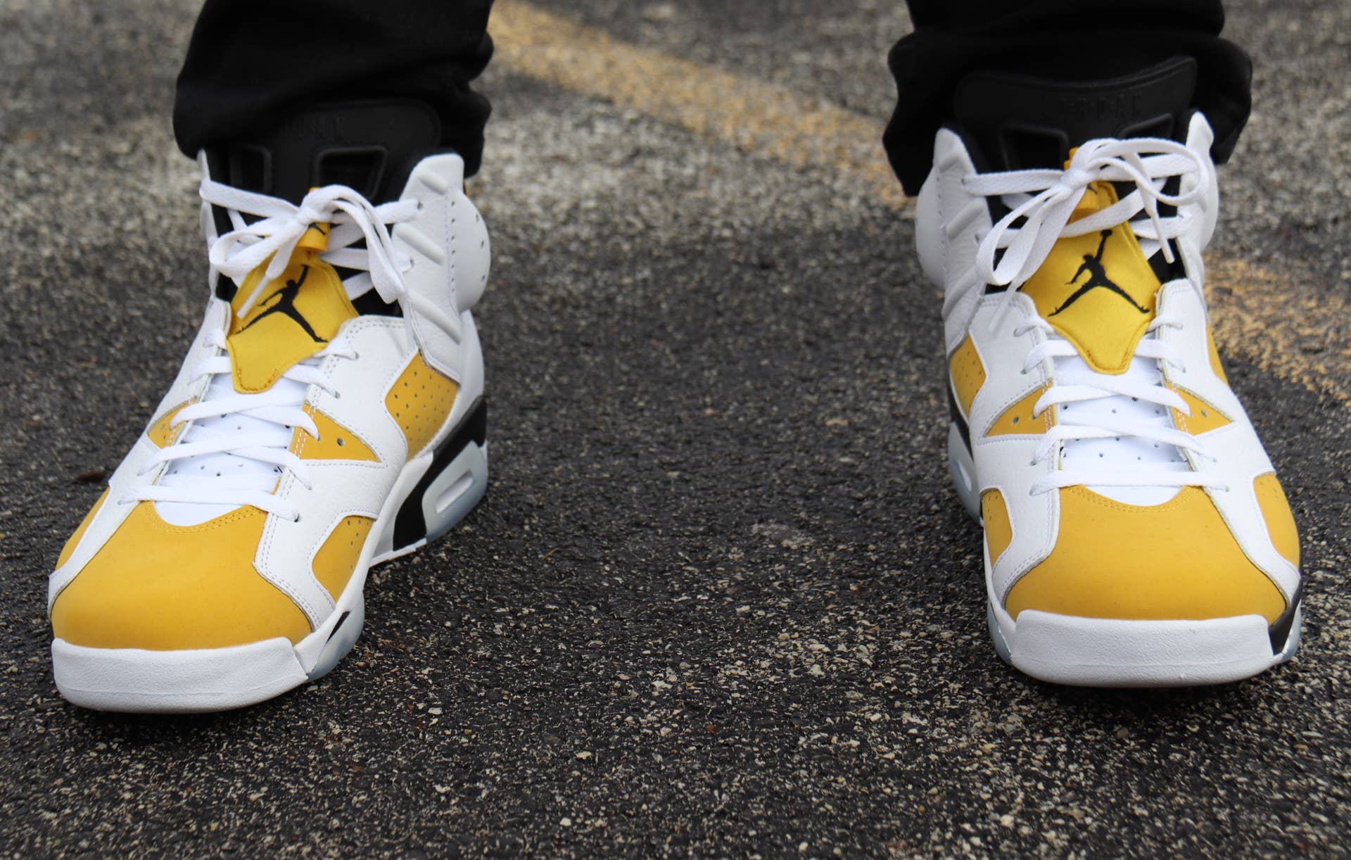 Air Jordan 6 イエローオークル Air Jordan 6 