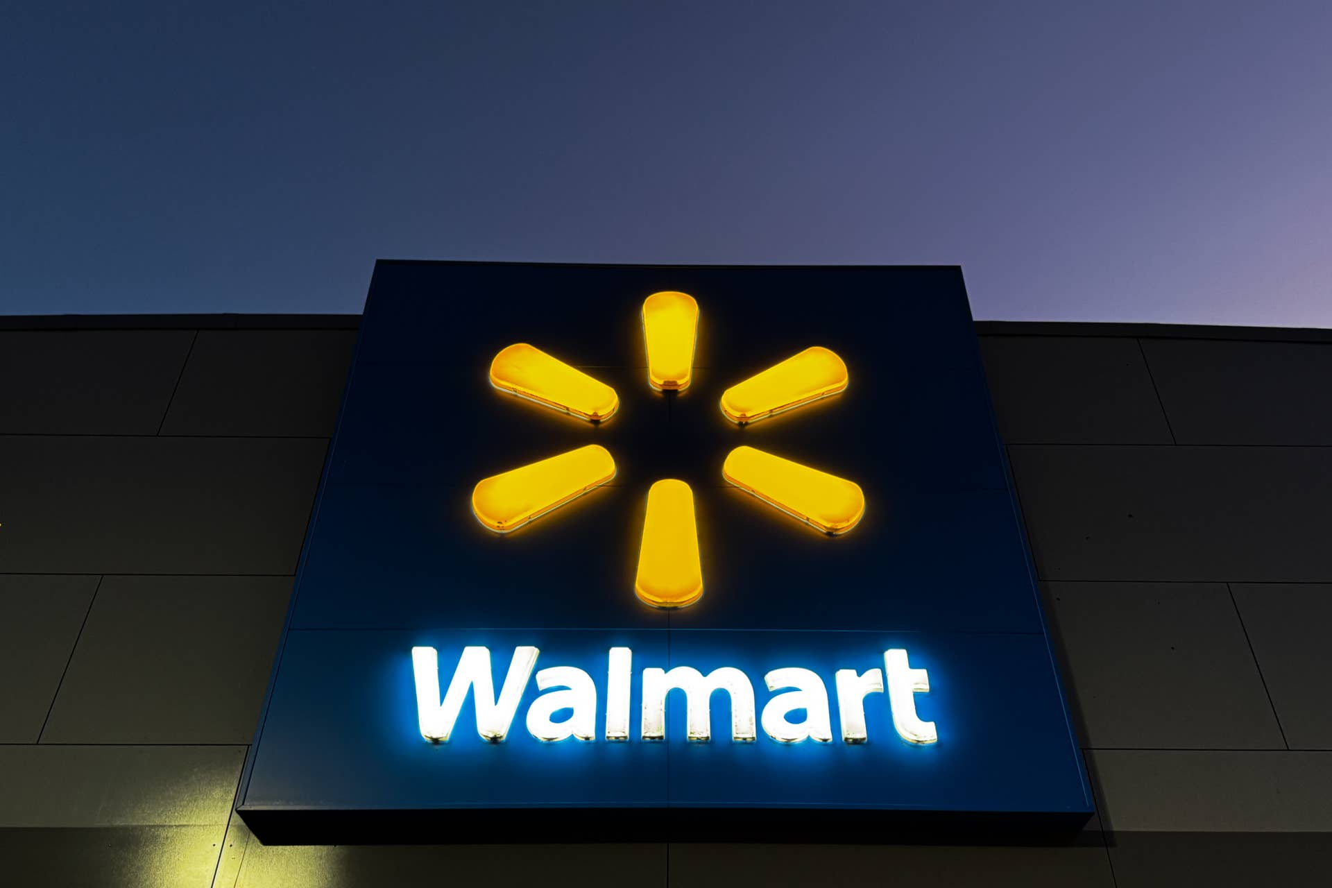 Walmart's Beautiful $500 Patio Umbrella with Solar Lights Is on Sale for $137