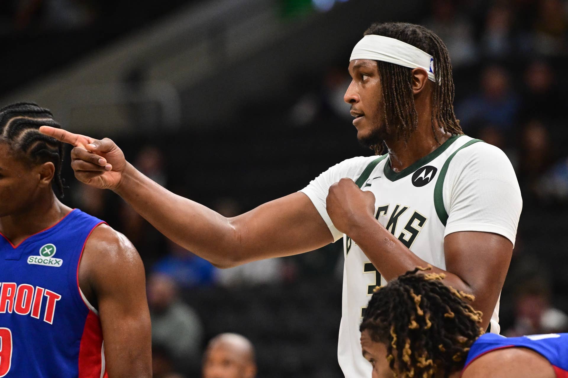 Bucks
