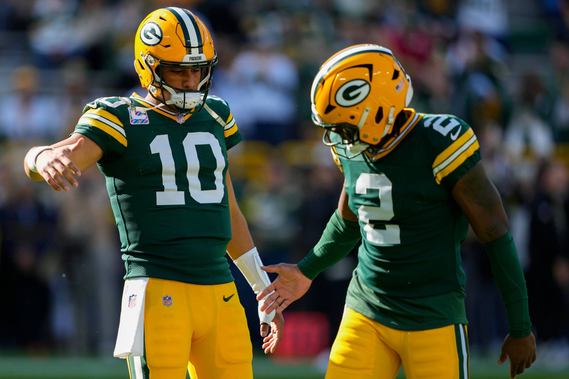 Jordan Love, Packers Lose Wide Receiver Before NFL Playoffs - Athlon