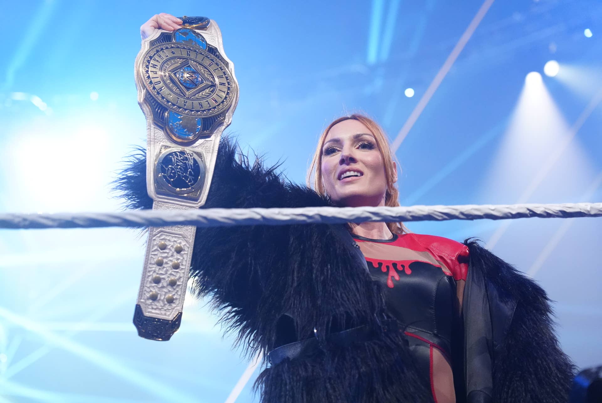 Becky Lynch Reveals She Wasn't Supposed to Be WWE's First SmackDown ...