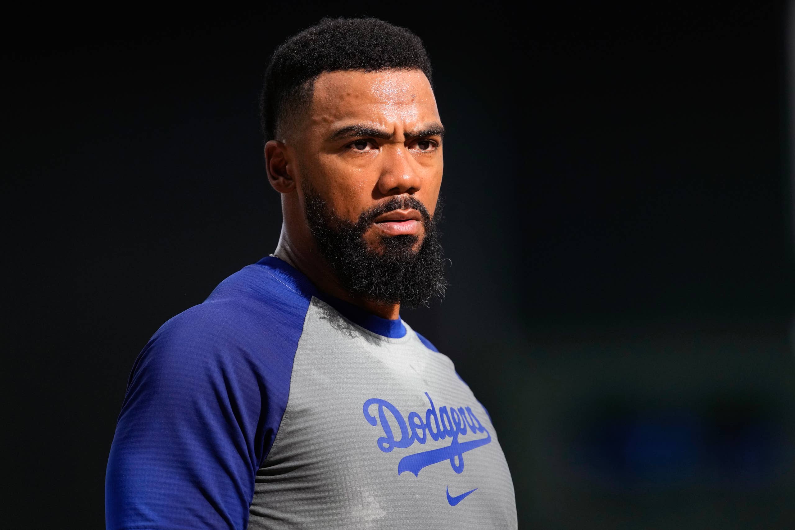 Los Angeles Dodgers right fielder Teoscar Hernandez (37)