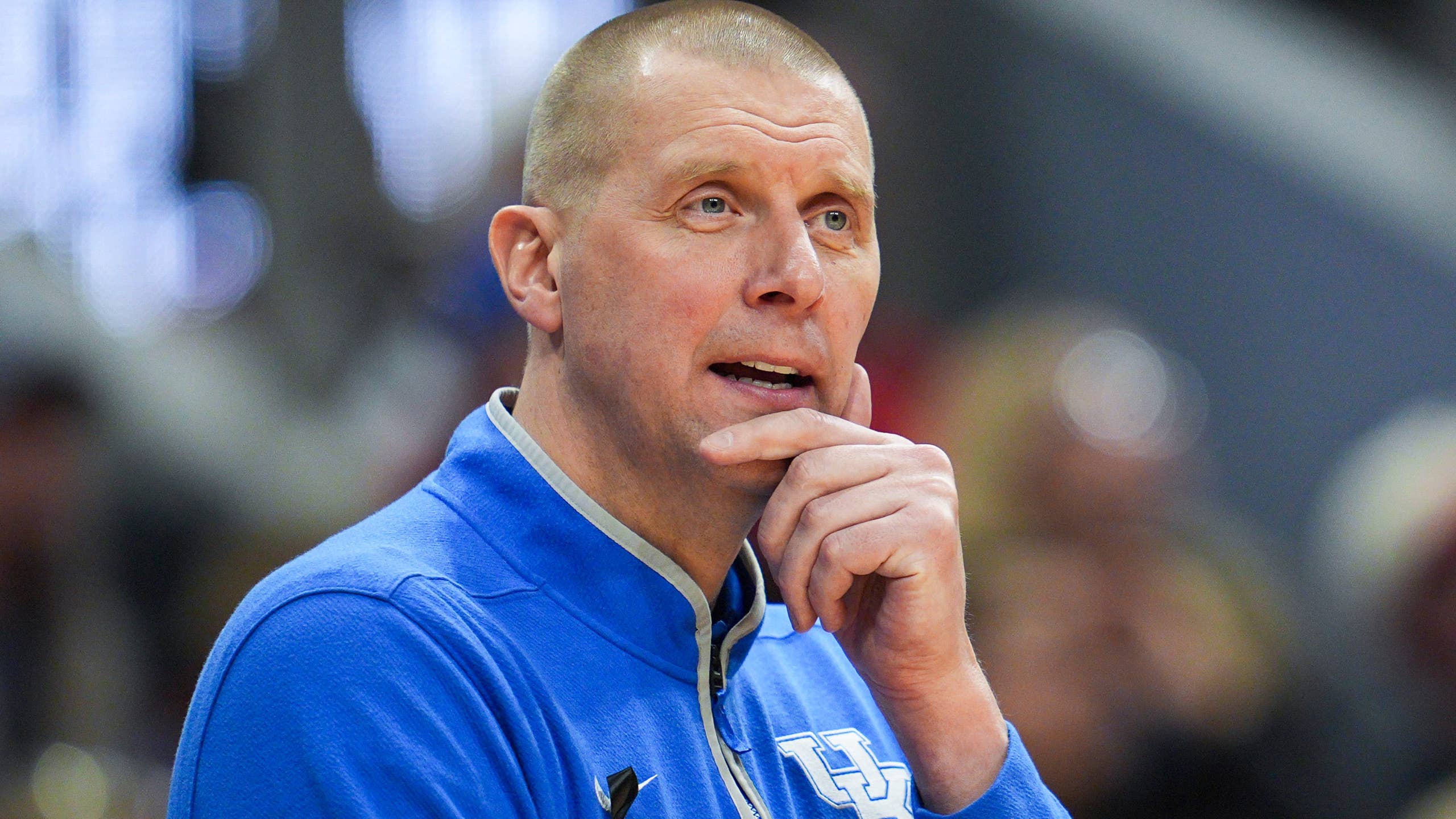 Mark Pope, Kentucky Predicted to Lose Former 5-Star Recruit to SEC Team - Athlon