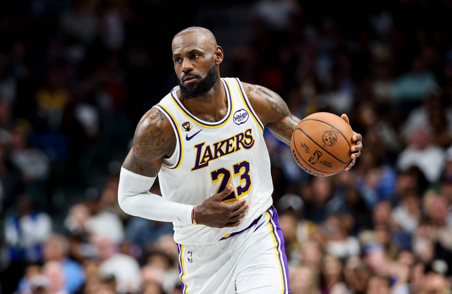 Mavericks Coach Makes His Opinion of 41-Year-Old LeBron James