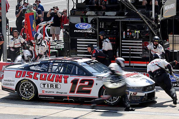 Major Big Problem Ryan Blaney Has a Major Pit Crew Problem - Athlon