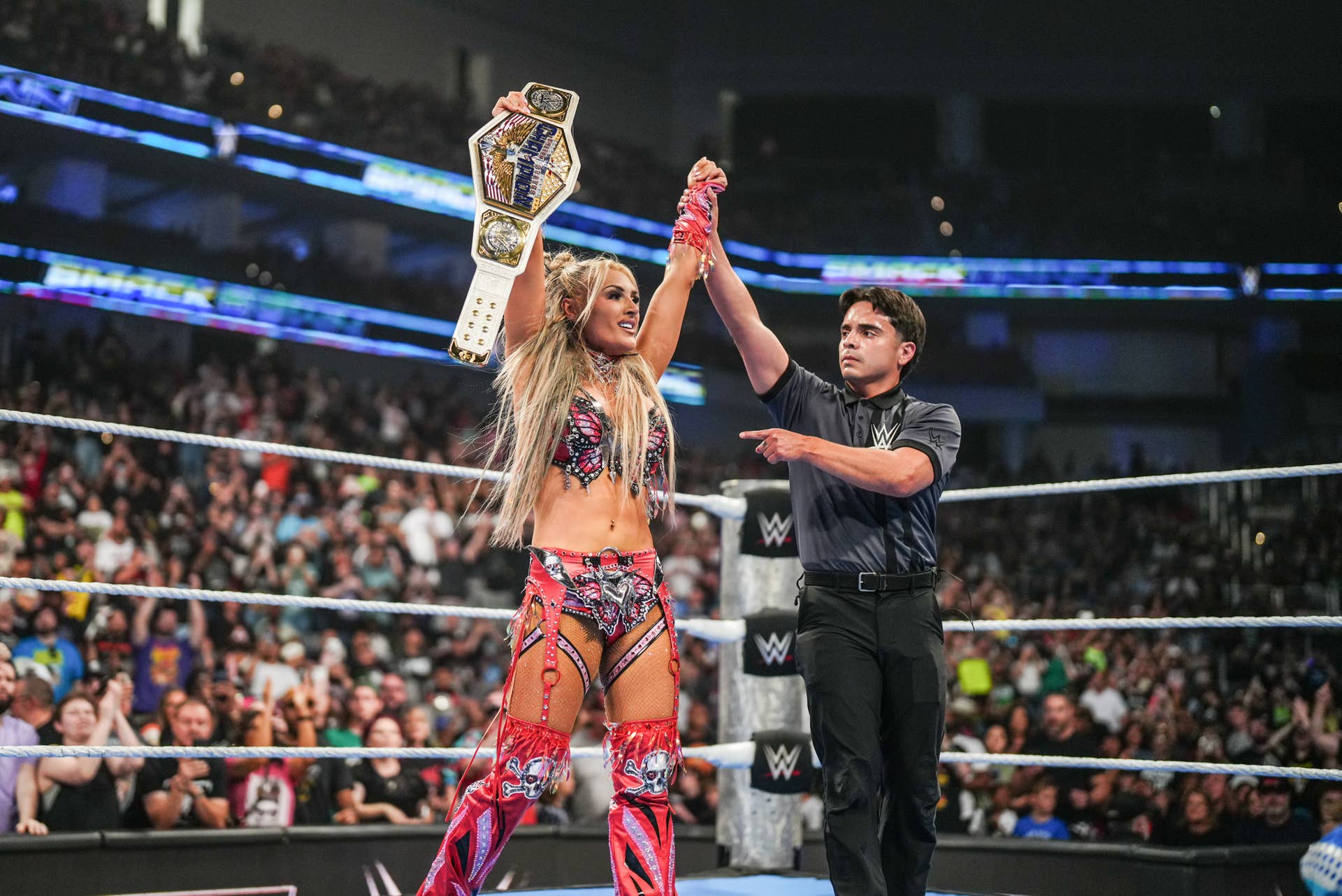 Tiffany Stratton Makes History With WWE Women's United States Title Win ...