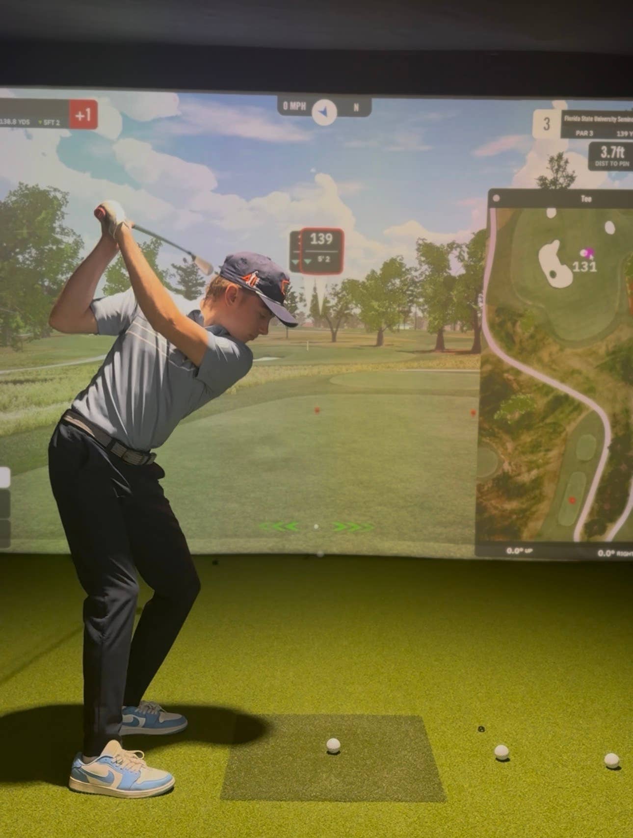 Lofty’s Indoor Golf Understands Where Screen Golf Is Headed - Athlon Sports
