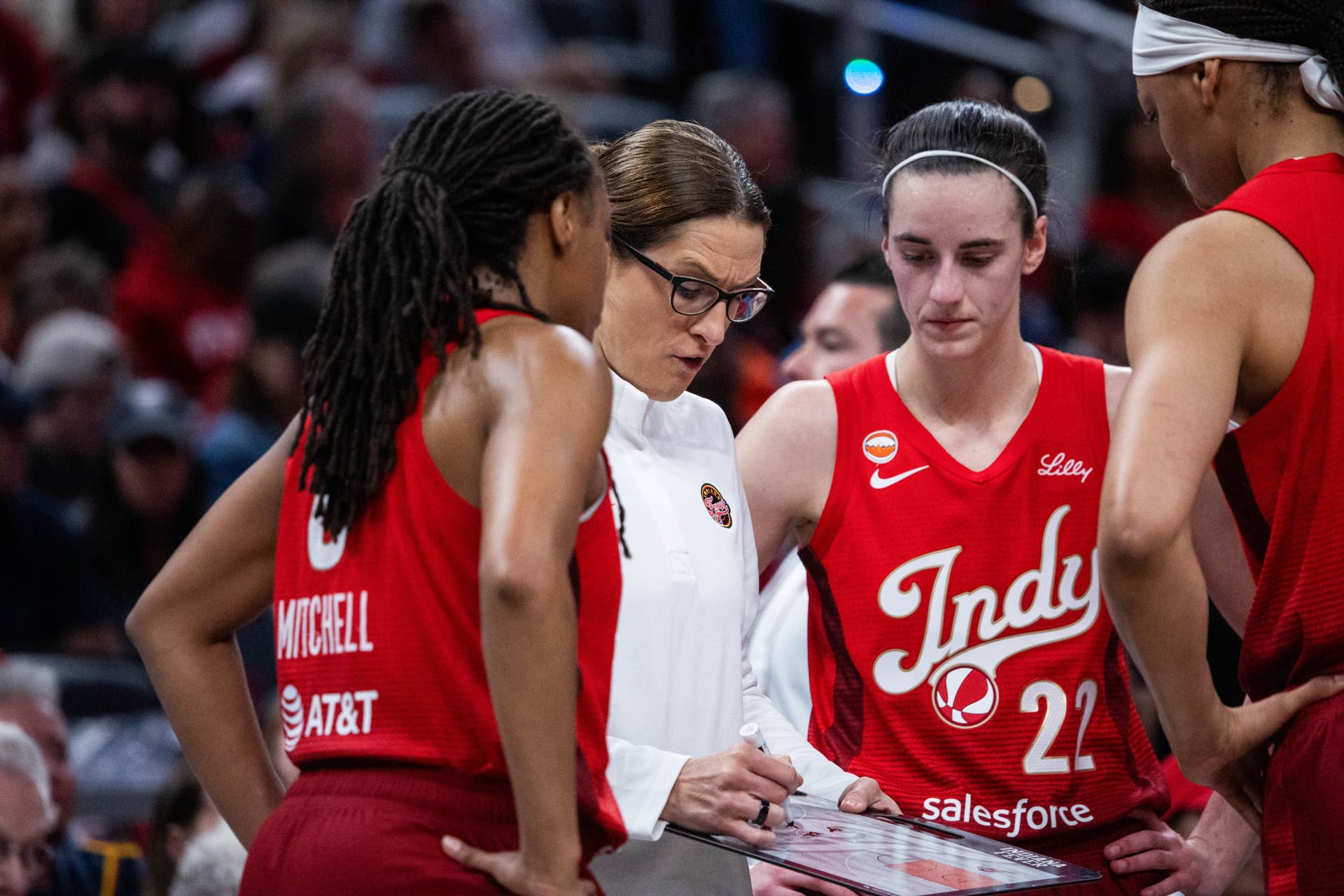 Indiana Fever geben Saisonende nach Niederlage gegen Lynx bekannt