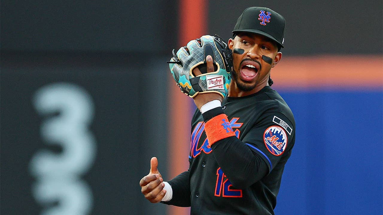 Embattled New York Mets Hear It From the Fans - Athlon