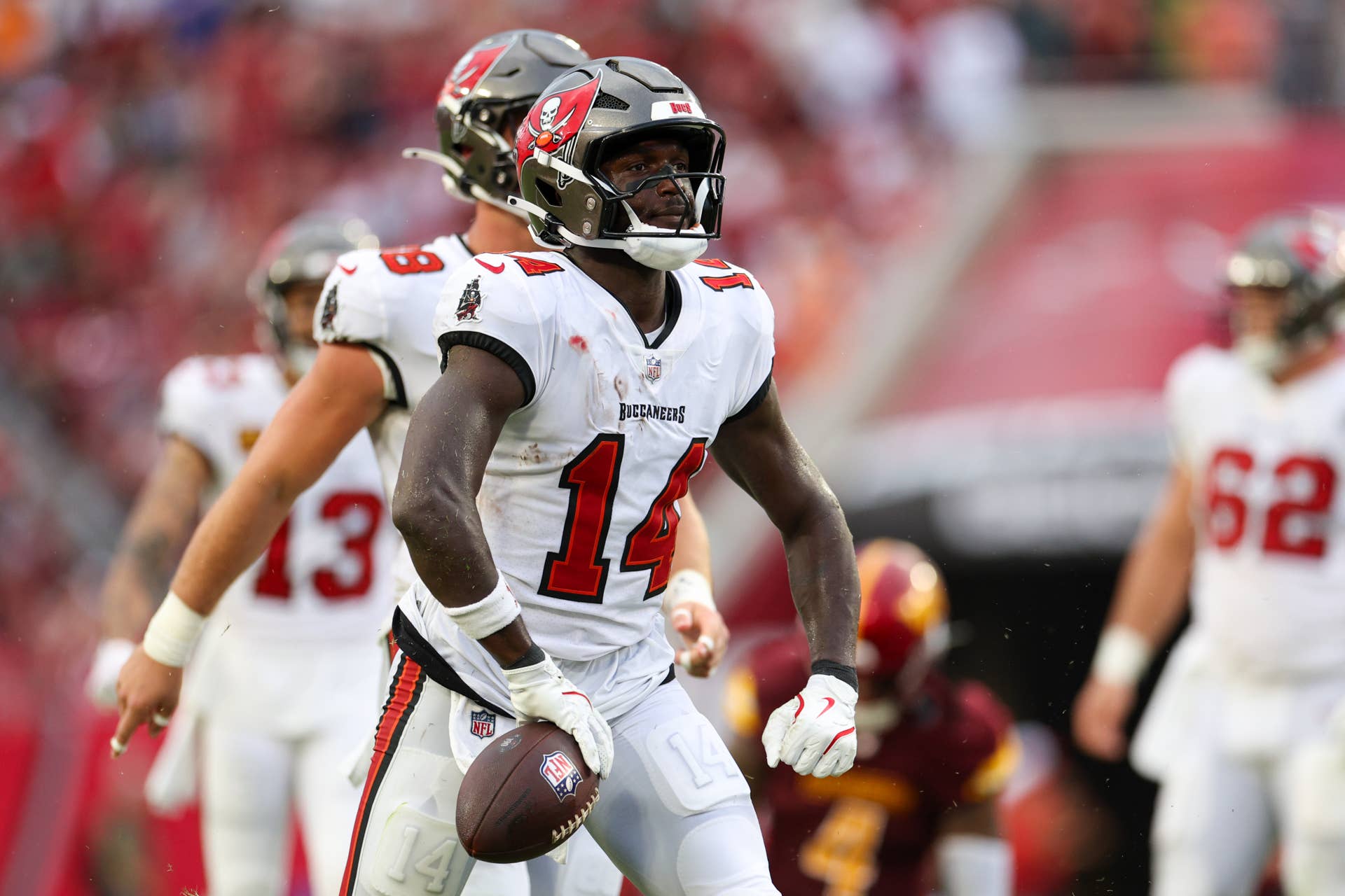 Steelers Linked to Chris Godwin Jr. With Michael Pittman Jr. and Roman ...