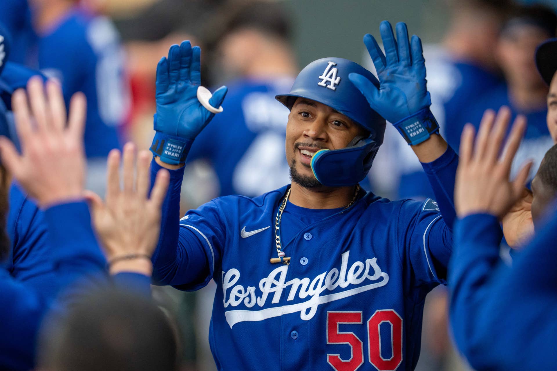 Dodgers Provide Encouraging Mookie Betts Update After Missed Game