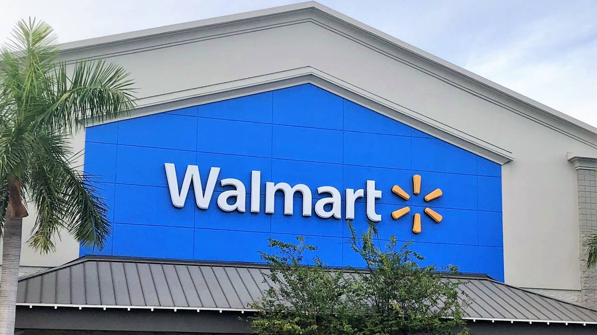 Walmart's Warm Winter Snow Boots Start at $17 in 5 Colors and Have Plush Faux Fur
