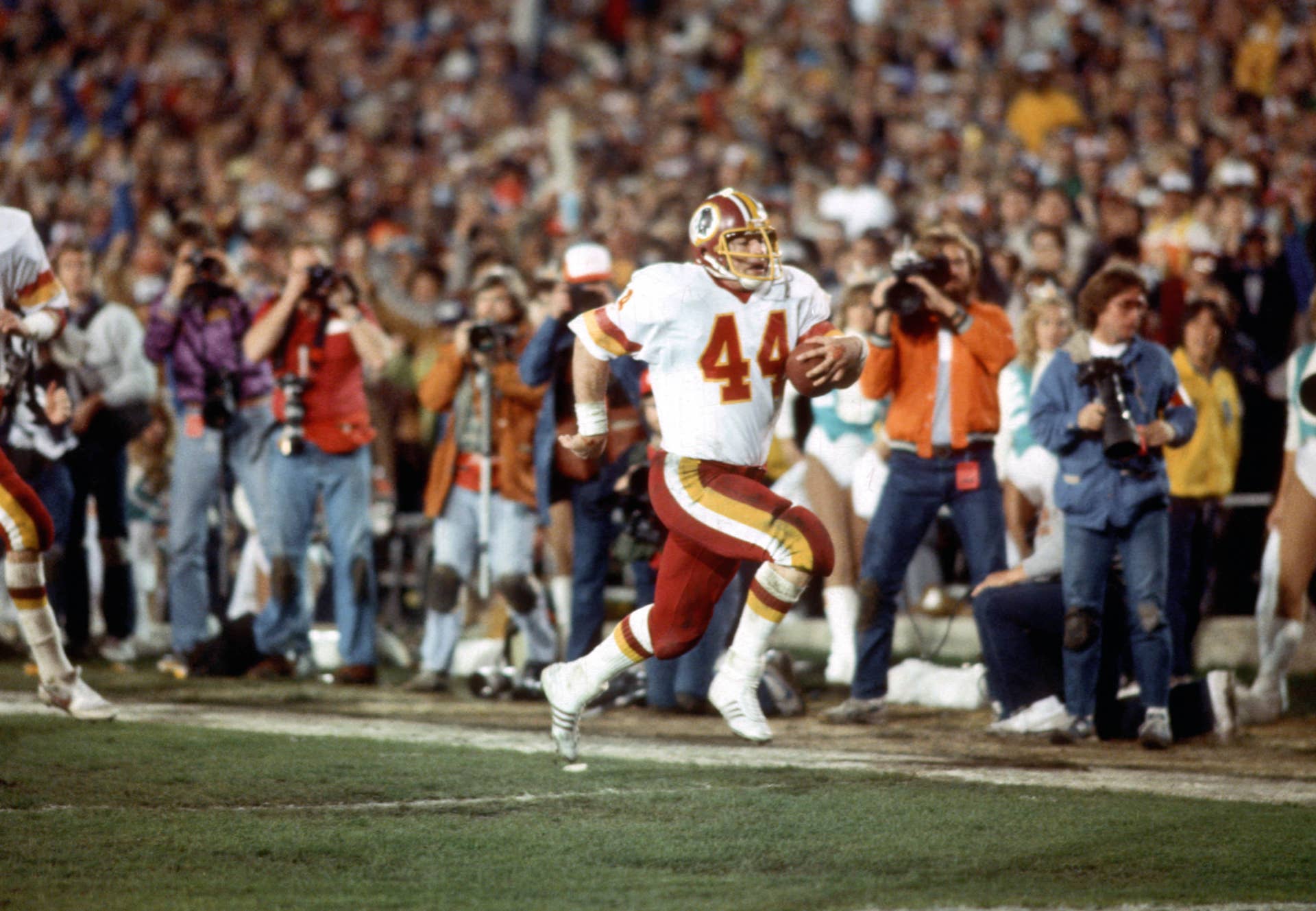 John Riggins Becomes Just the Seventh Commander to Have His Number ...