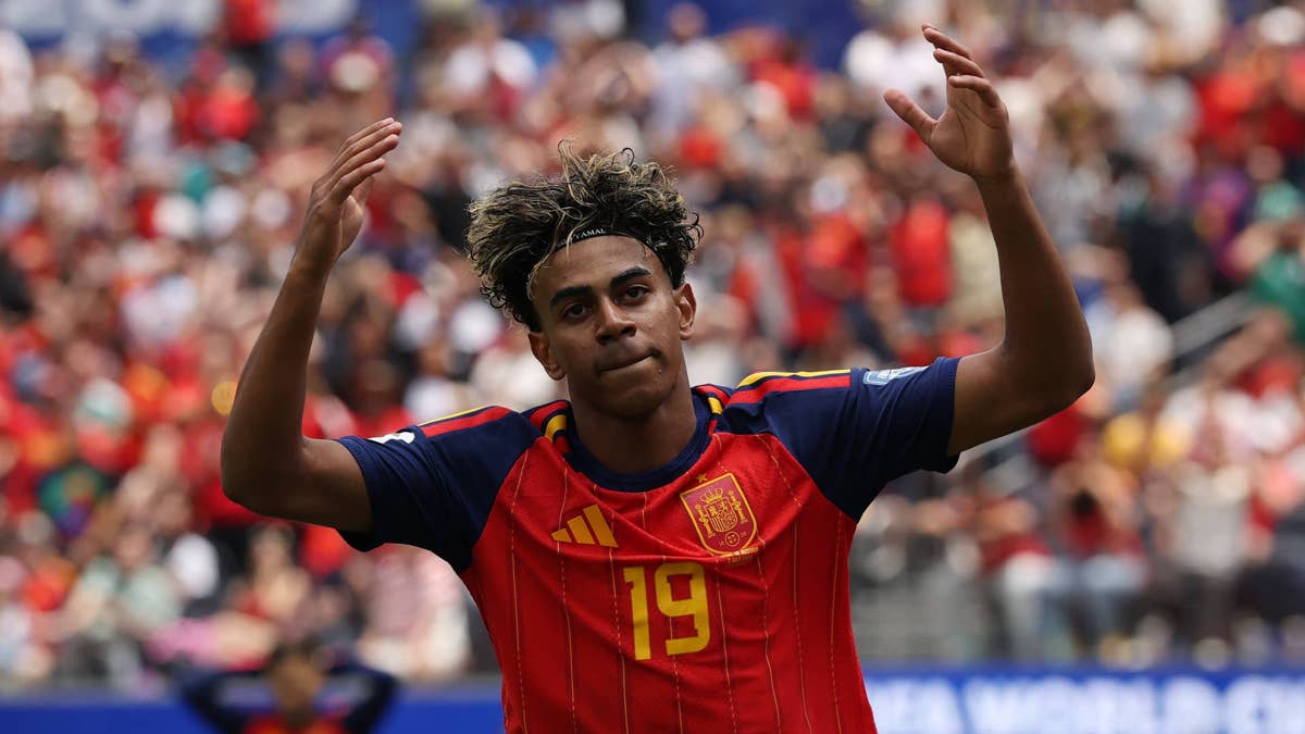 Wer sind die Kommentatoren beim WM-Spiel Spanien gegen Belgien?