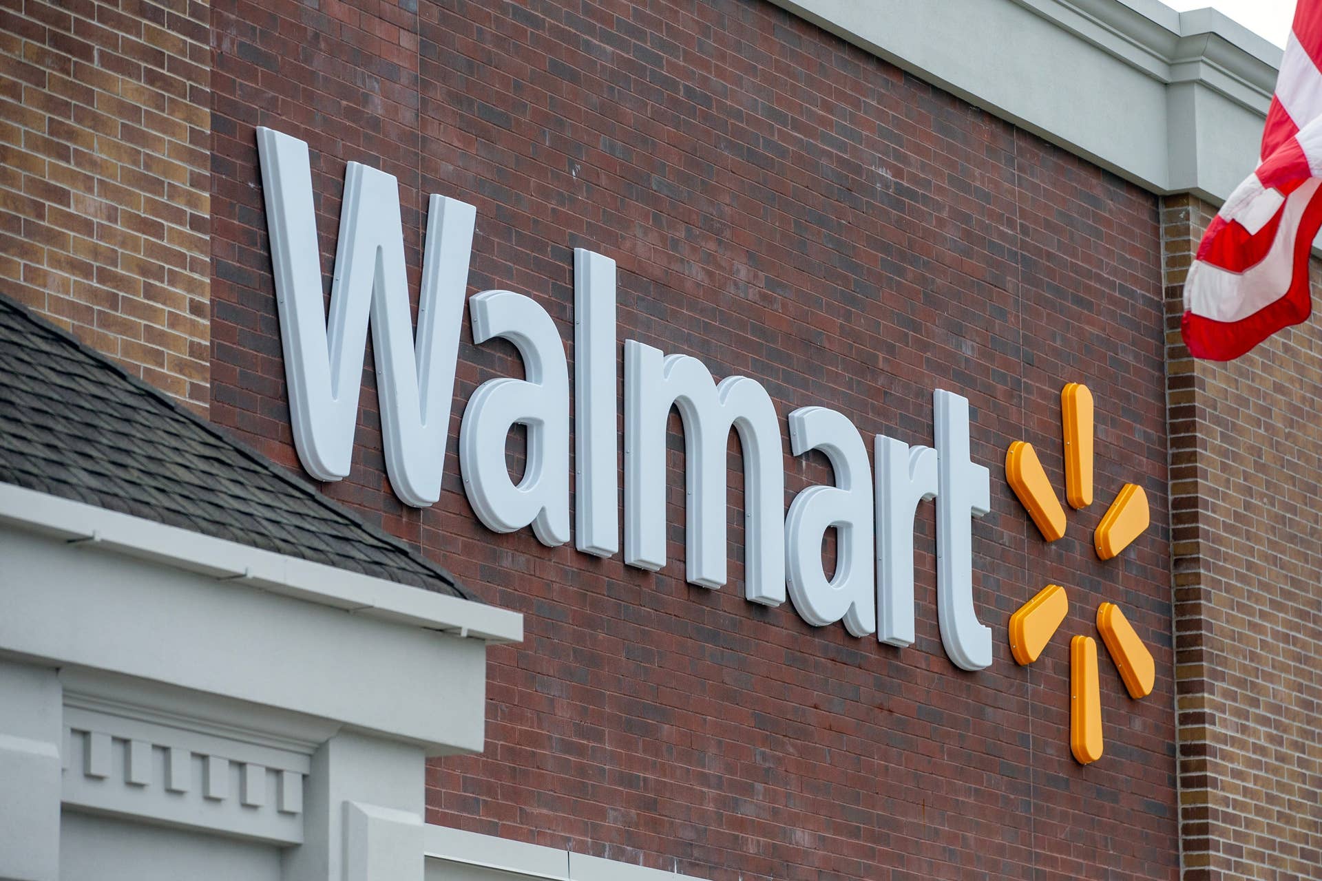 Walmart's $90 Pop-Up Canopy Tent Has 2 Half Sidewalls - Athlon