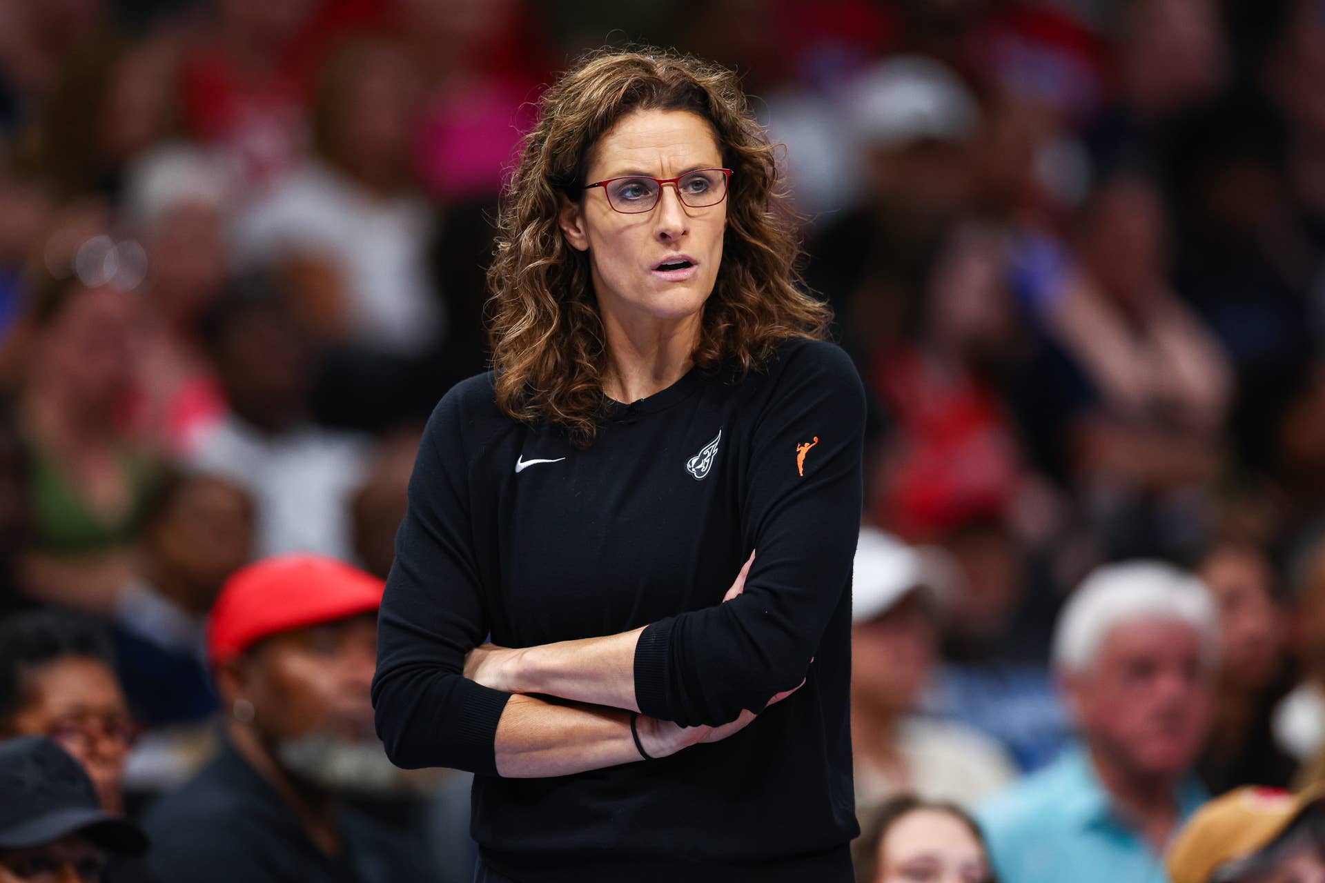 Stephanie White spart nicht mit Kritik an Caitlin Clark nach dem Spiel ...