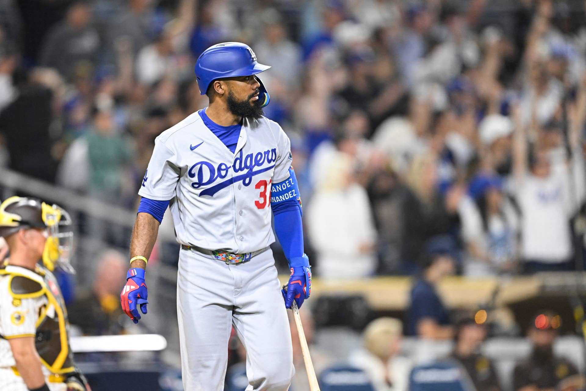 Dodgers geben Grund für Teoscar Hernandez' Nichtberücksichtigung ...