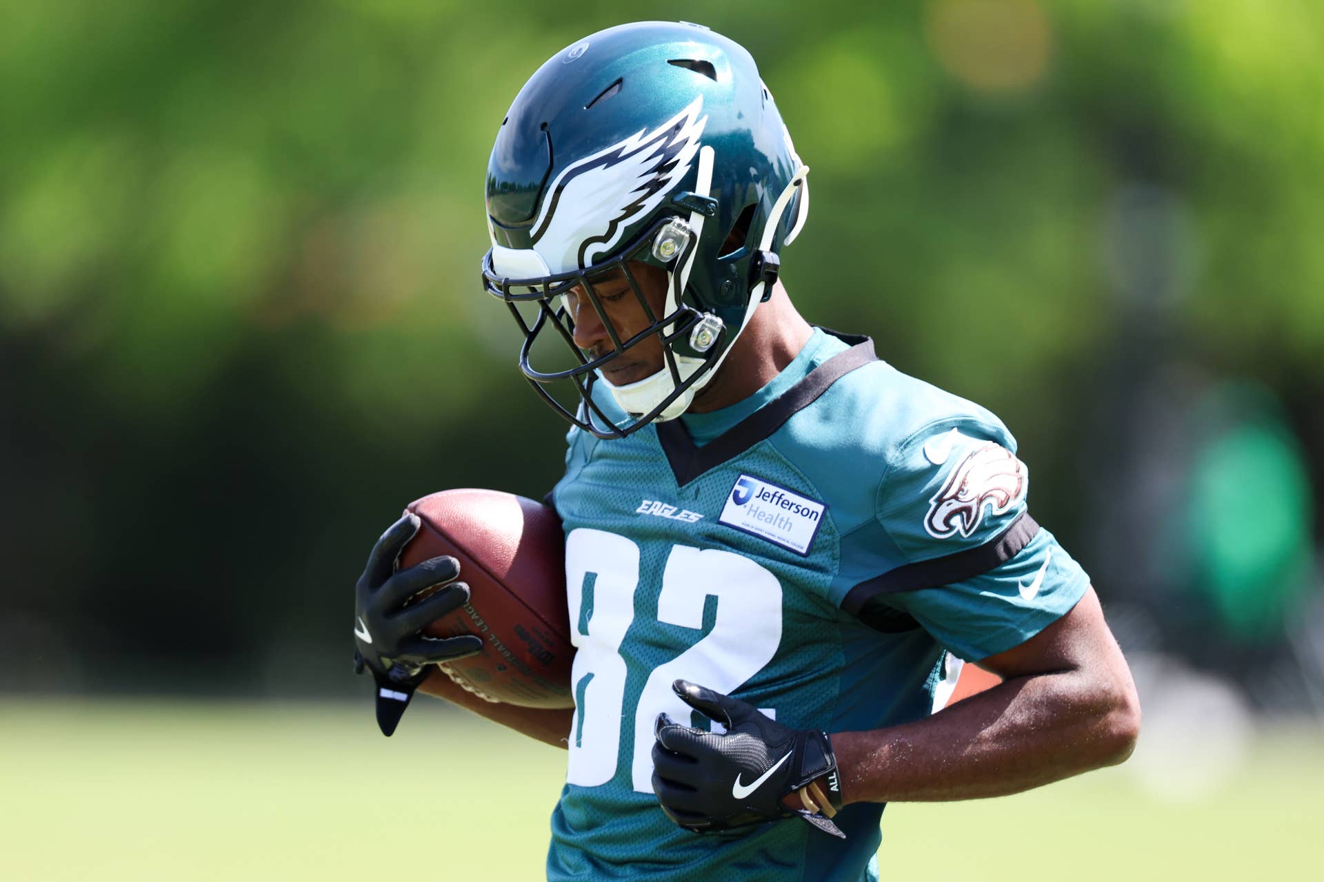 Eagles Waive Johnny Wilson, Leaving Receiver Room Without a True Big ...