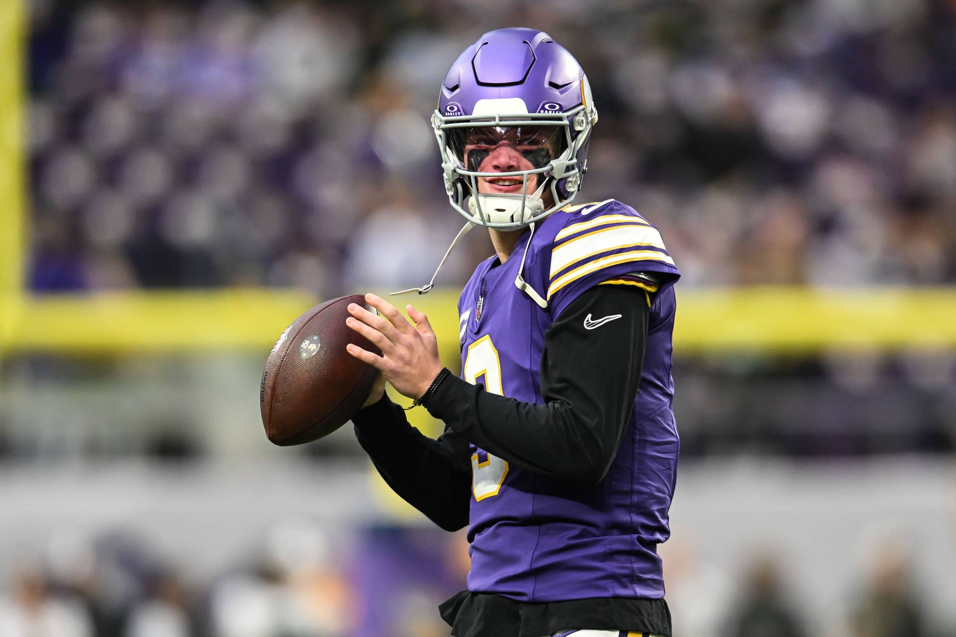 Vikings end J.J. McCarthy era - Athlon