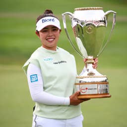 Miyu Yamashita Ties LPGA Scoring Record in Nine-Shot Rout