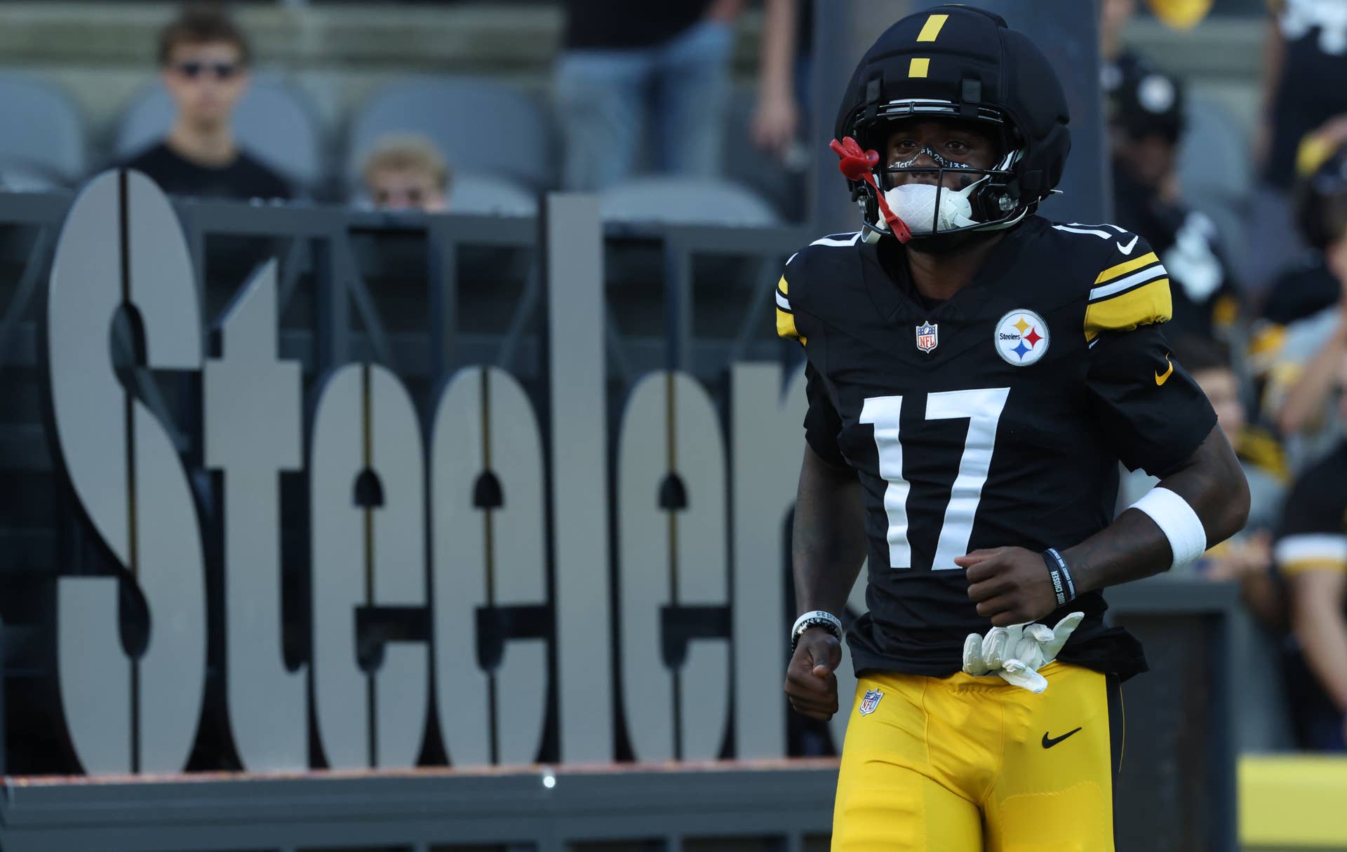 Germie Bernard Says Steelers Stole Him From Falcons One Pick Before Draft