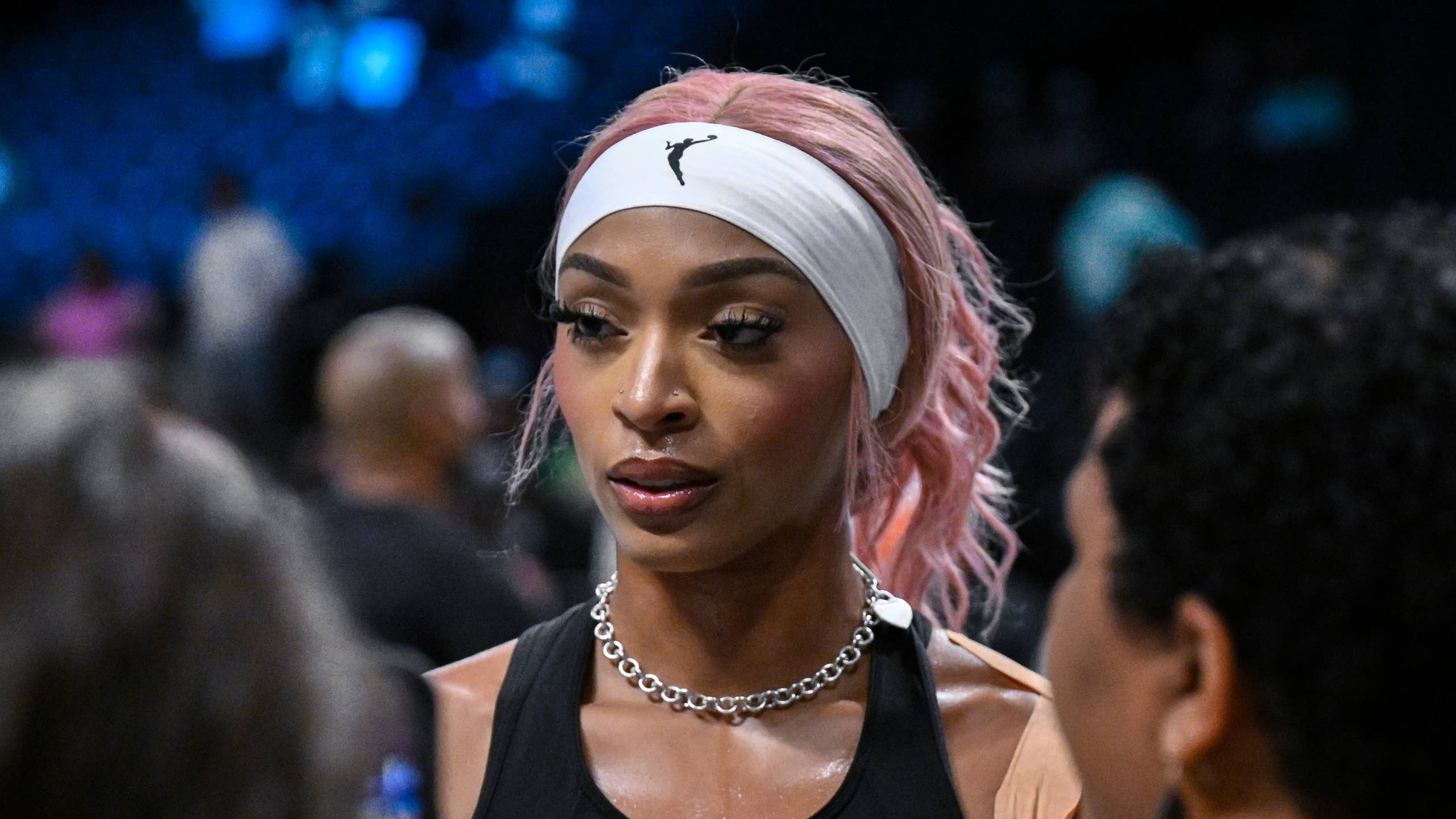 DiJonai Carrington Draws Reaction From Former Indiana Fever Player - Athlon