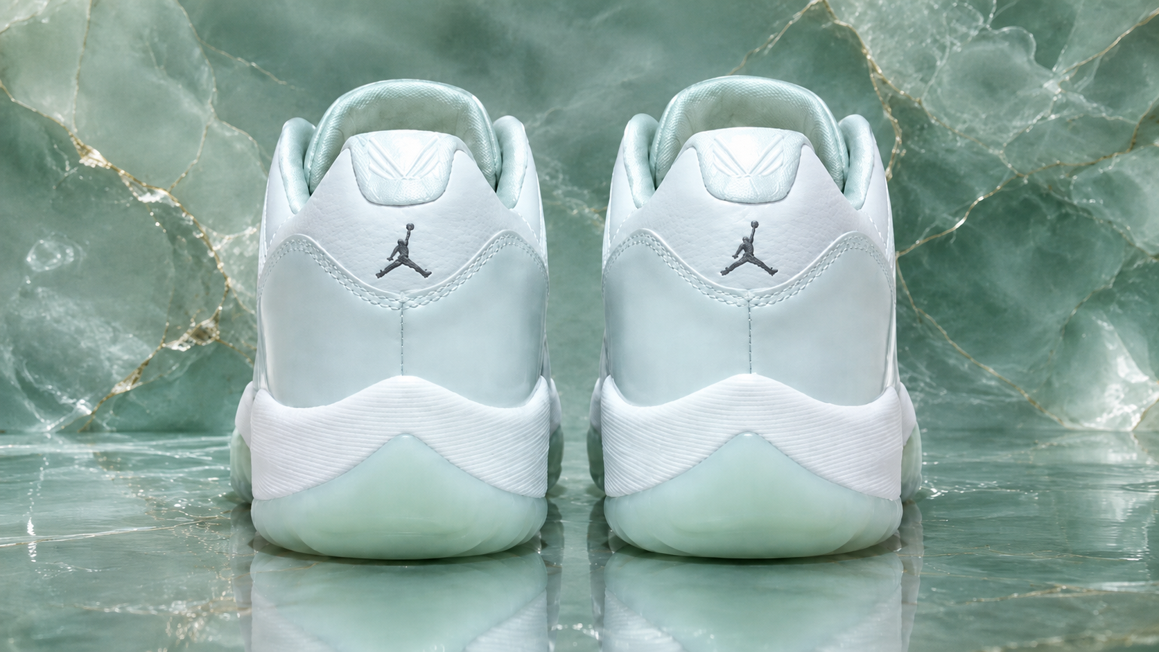 NIKE AIR JORDAN 11 LOW バッシュ JAIDE x Air Jordan 11 Low 'Fiberglass': Release Details - Athlon