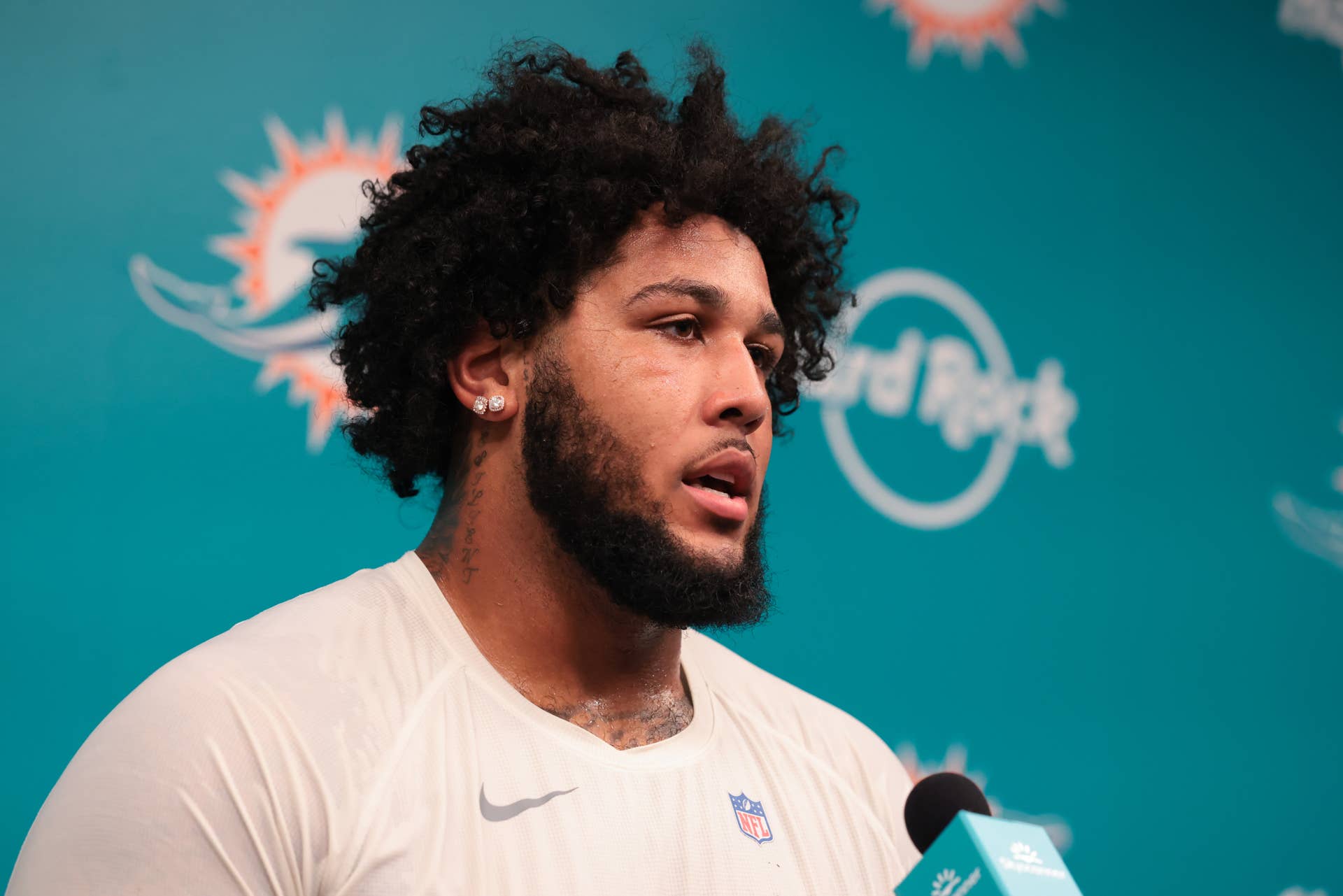 Dolphins Could Be Shorthanded After Finally Ending Winless Streak