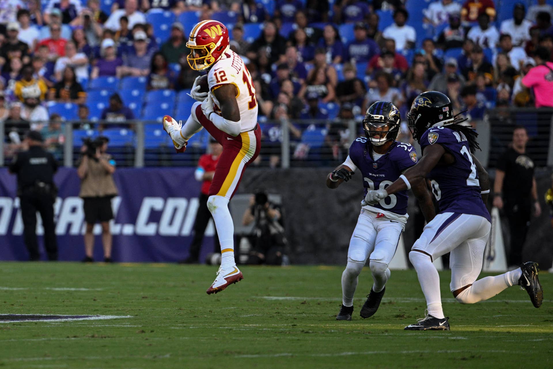 The Three Most Valuable Players on the Commanders Practice Squad - Athlon